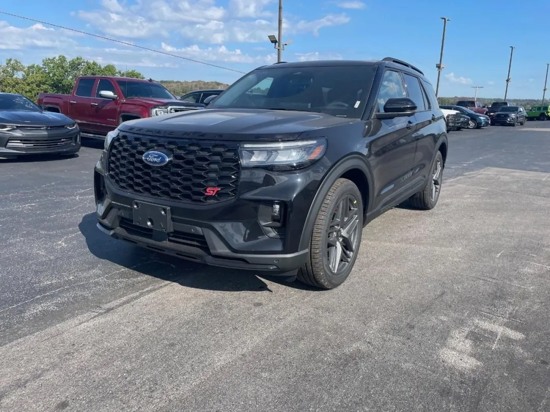 photo of 2025 Ford Explorer ST