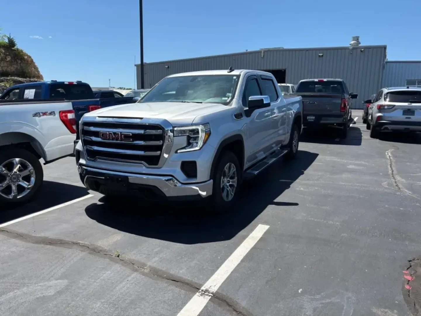 2022 /Dark Walnut/Slate Cloth GMC Sierra 1500 Limited SLE (3GTU9BED6NG) with an Other engine, located at 12836 Highway 21, De Soto, MO, 63020, (636) 337-7777, 38.151867, -90.575615 - USED 2022 GMC Sierra 1500 Limited SLE from Pettus Ford De Soto, De Soto MO. - Photo#0