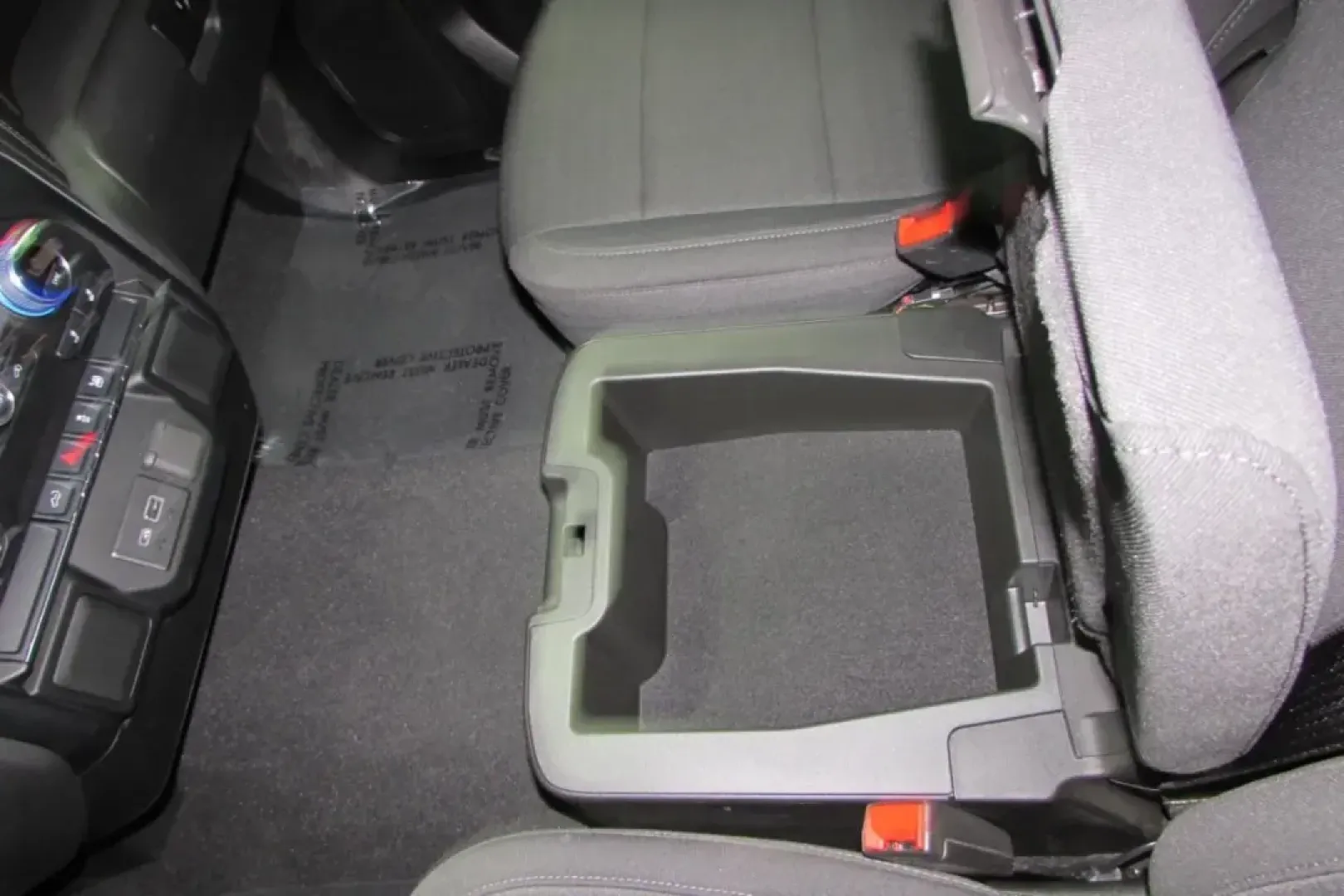2022 /Dark Walnut/Slate Cloth GMC Sierra 1500 Limited SLE (3GTU9BED6NG) with an Other engine, located at 12836 Highway 21, De Soto, MO, 63020, (636) 337-7777, 38.151867, -90.575615 - USED 2022 GMC Sierra 1500 Limited SLE from Pettus Ford De Soto, De Soto MO. - Photo#24