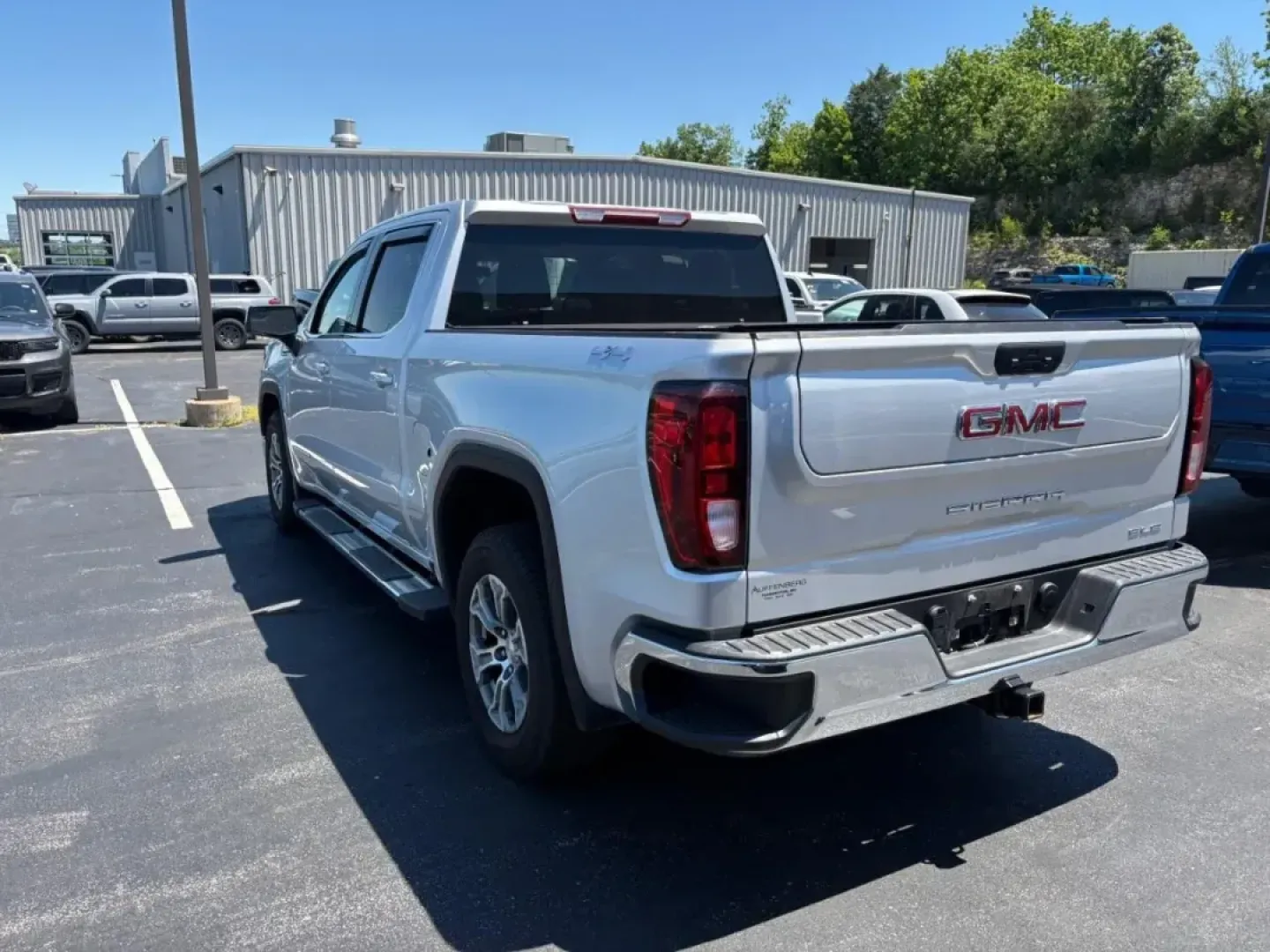 2022 /Dark Walnut/Slate Cloth GMC Sierra 1500 Limited SLE (3GTU9BED6NG) with an Other engine, located at 12836 Highway 21, De Soto, MO, 63020, (636) 337-7777, 38.151867, -90.575615 - USED 2022 GMC Sierra 1500 Limited SLE from Pettus Ford De Soto, De Soto MO. - Photo#34