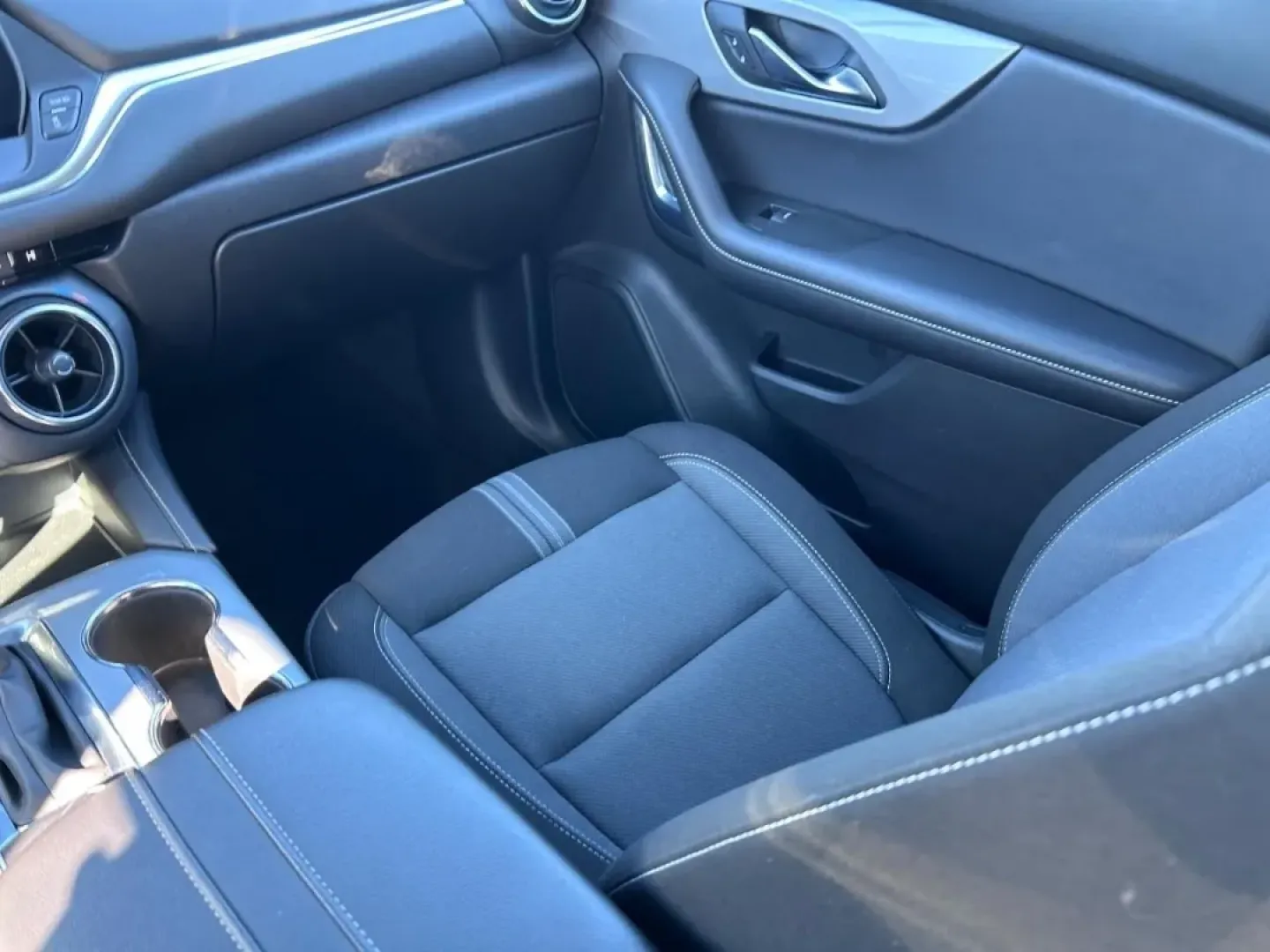 2023 /Jet Black Cloth Chevrolet Blazer LT (3GNKBHR4XPS) with an 2.0L Turbo / 4-cylinder / SIDI DOHC engine, Automatic transmission, located at 970 Woodlawn Dr., Farmington, MO, 63640, (573) 431-7800, 37.825642, -90.468674 - Explore the open road with confidence and style in the 2023 Chevrolet Blazer LT, the perfect SUV for your next weekend adventure or daily commute. This stunning vehicle, available at Pettus CDJR Farmington, is designed for those who crave a blend of performance, space, and technology. Whether you're - Photo#11