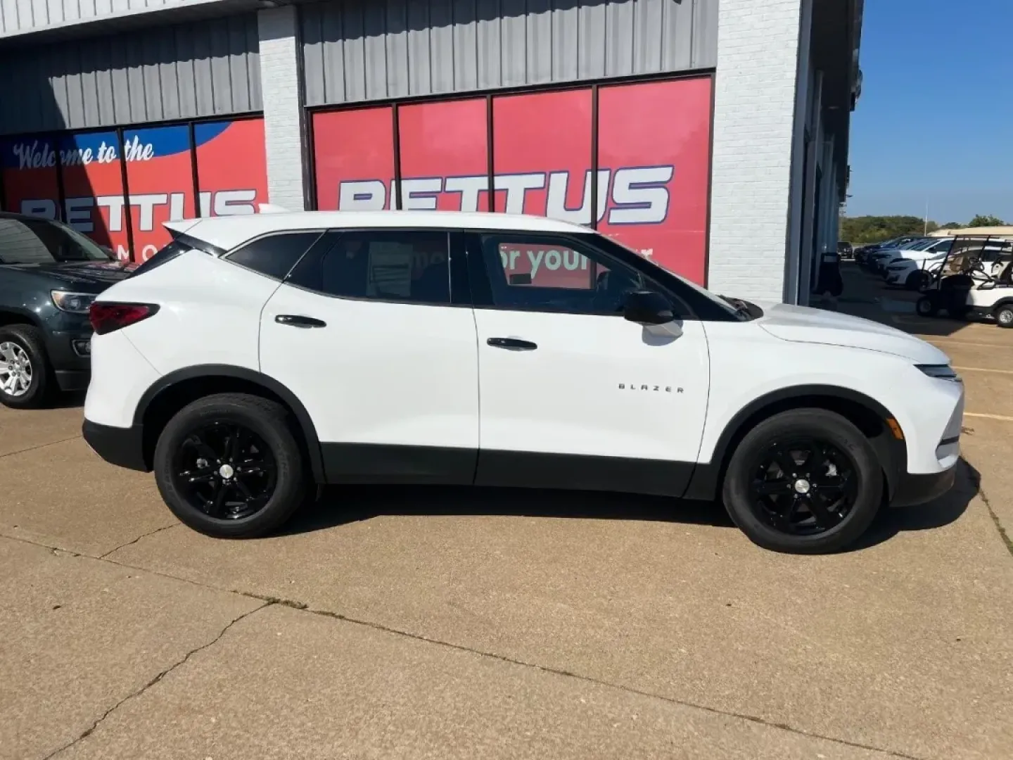 2023 /Jet Black Cloth Chevrolet Blazer LT (3GNKBHR4XPS) with an 2.0L Turbo / 4-cylinder / SIDI DOHC engine, Automatic transmission, located at 970 Woodlawn Dr., Farmington, MO, 63640, (573) 431-7800, 37.825642, -90.468674 - Explore the open road with confidence and style in the 2023 Chevrolet Blazer LT, the perfect SUV for your next weekend adventure or daily commute. This stunning vehicle, available at Pettus CDJR Farmington, is designed for those who crave a blend of performance, space, and technology. Whether you're - Photo#4