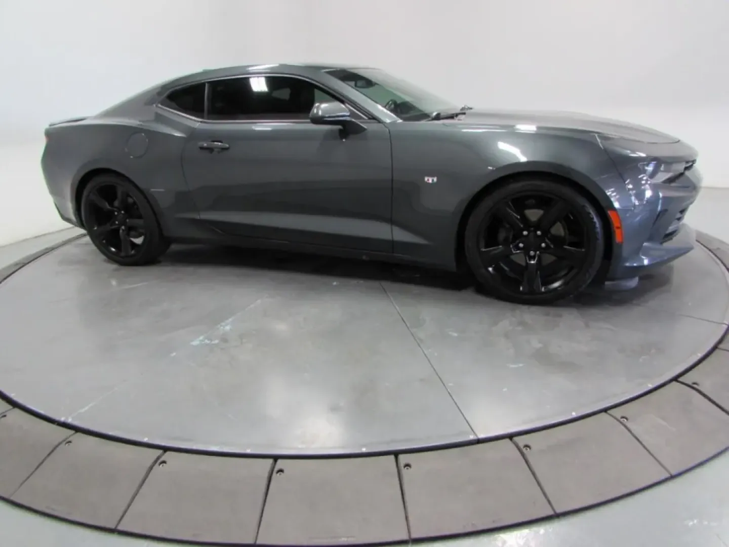 2017 /Jet Black Chevrolet Camaro 2LT 2LT (1G1FD1RS1H0) with an Other engine, located at 12830 Highway 21, De Soto, MO, 63020, (636) 337-7777, 38.153099, -90.573624 - Are you ready to unleash your inner thrill-seeker while enjoying everyday practicality? The 2017 Chevrolet Camaro LT is the perfect two-door coupe that marries sports car excitement with daily driver dependability. This stunning vehicle is ideal for individuals seeking an exhilarating ride to and fr - Photo#3