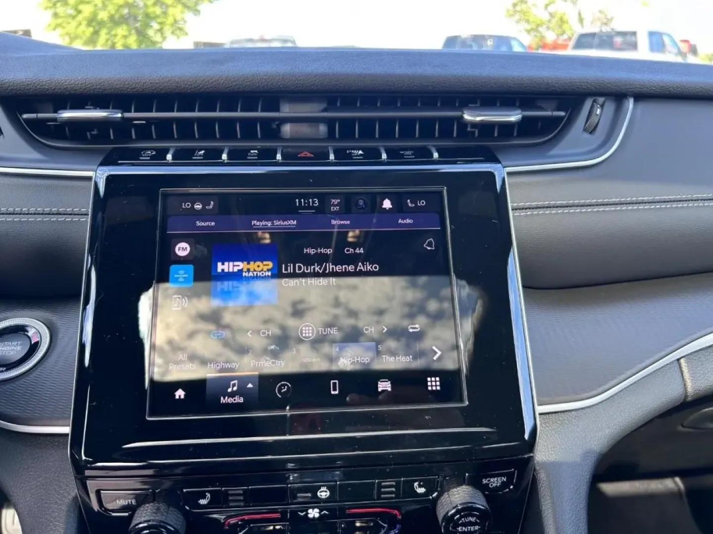 2025 /Global Black Cloth Jeep Grand Cherokee Laredo (1C4RJKAG9S8) with an 3.6L V6 24V VVT UPG I engine, Automatic transmission, located at 970 Woodlawn Dr., Farmington, MO, 63640, (573) 431-7800, 37.825642, -90.468674 - Are you ready to elevate your family outings or weekend adventures? Look no further than the stunning 2025 Jeep Grand Cherokee, now available at Pettus CDJR Farmington. This exceptional SUV is not just a mode of transportation; it embodies a lifestyle of exploration and comfort. Perfect for growing - Photo#17