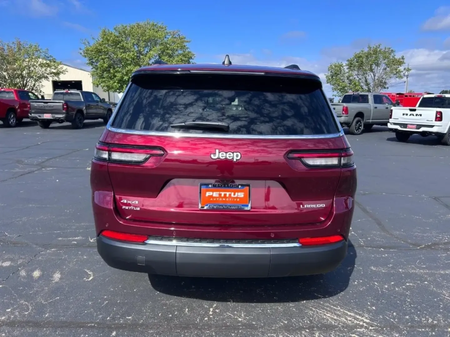 2025 /Global Black Cloth Jeep Grand Cherokee Laredo (1C4RJKAG9S8) with an 3.6L V6 24V VVT UPG I engine, Automatic transmission, located at 970 Woodlawn Dr., Farmington, MO, 63640, (573) 431-7800, 37.825642, -90.468674 - Are you ready to elevate your family outings or weekend adventures? Look no further than the stunning 2025 Jeep Grand Cherokee, now available at Pettus CDJR Farmington. This exceptional SUV is not just a mode of transportation; it embodies a lifestyle of exploration and comfort. Perfect for growing - Photo#3