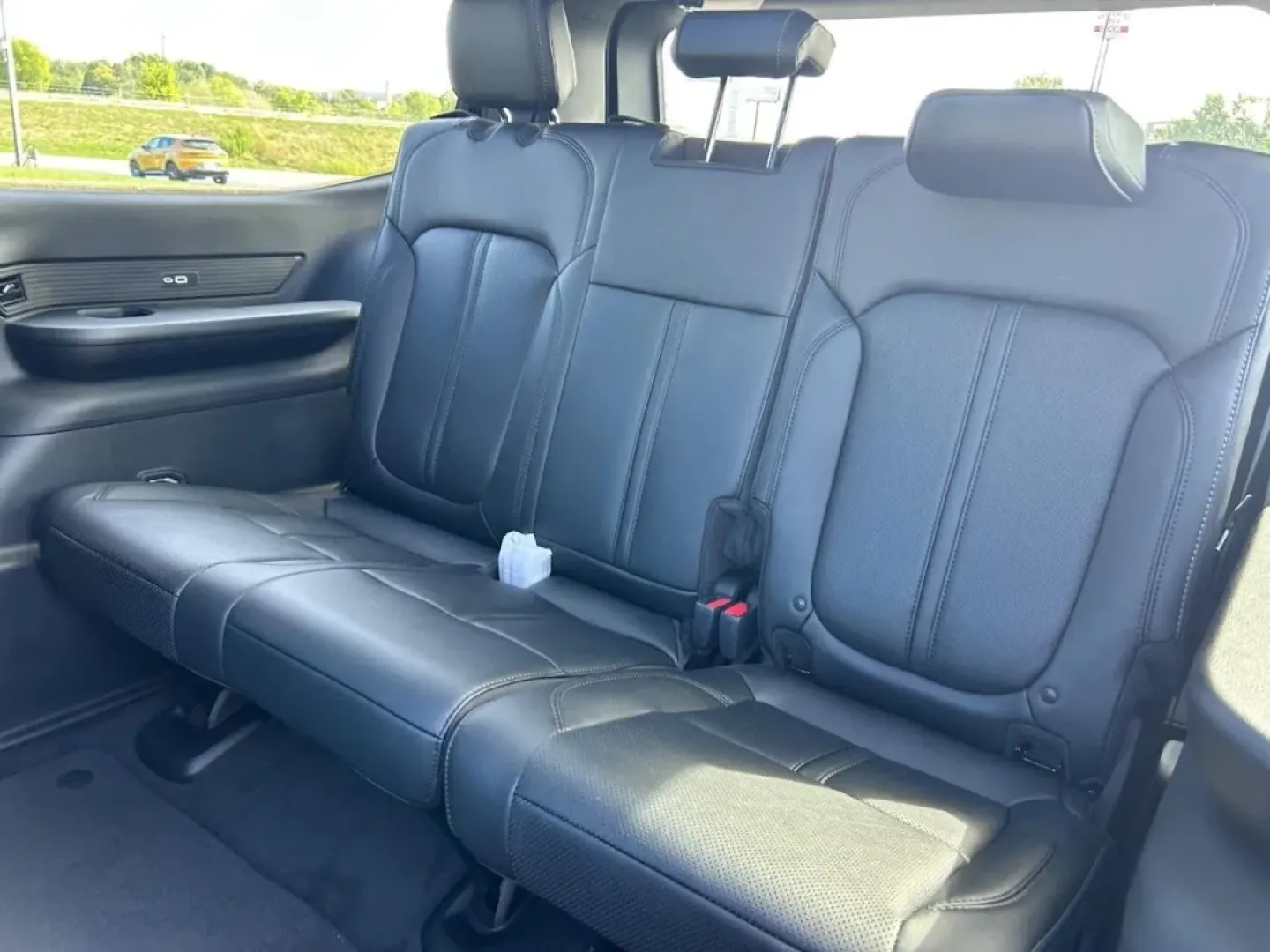 2025 /Global Black Leather Jeep Wagoneer Series II (1C4SJVBP2SS) with an 3.0L I6 Hurricane SO Twin Turbo ESS engine, Automatic transmission, located at 970 Woodlawn Dr., Farmington, MO, 63640, (573) 431-7800, 37.825642, -90.468674 - ### Discover Adventure with the 2025 Jeep Wagoneer at Pettus CDJR Farmington<br /> <br /> Are you ready to elevate your driving experience with a vehicle that perfectly balances utility and style? The 2025 Jeep Wagoneer is the ideal SUV for families, outdoor enthusiasts, and anyone yearning for a lu - Photo#9