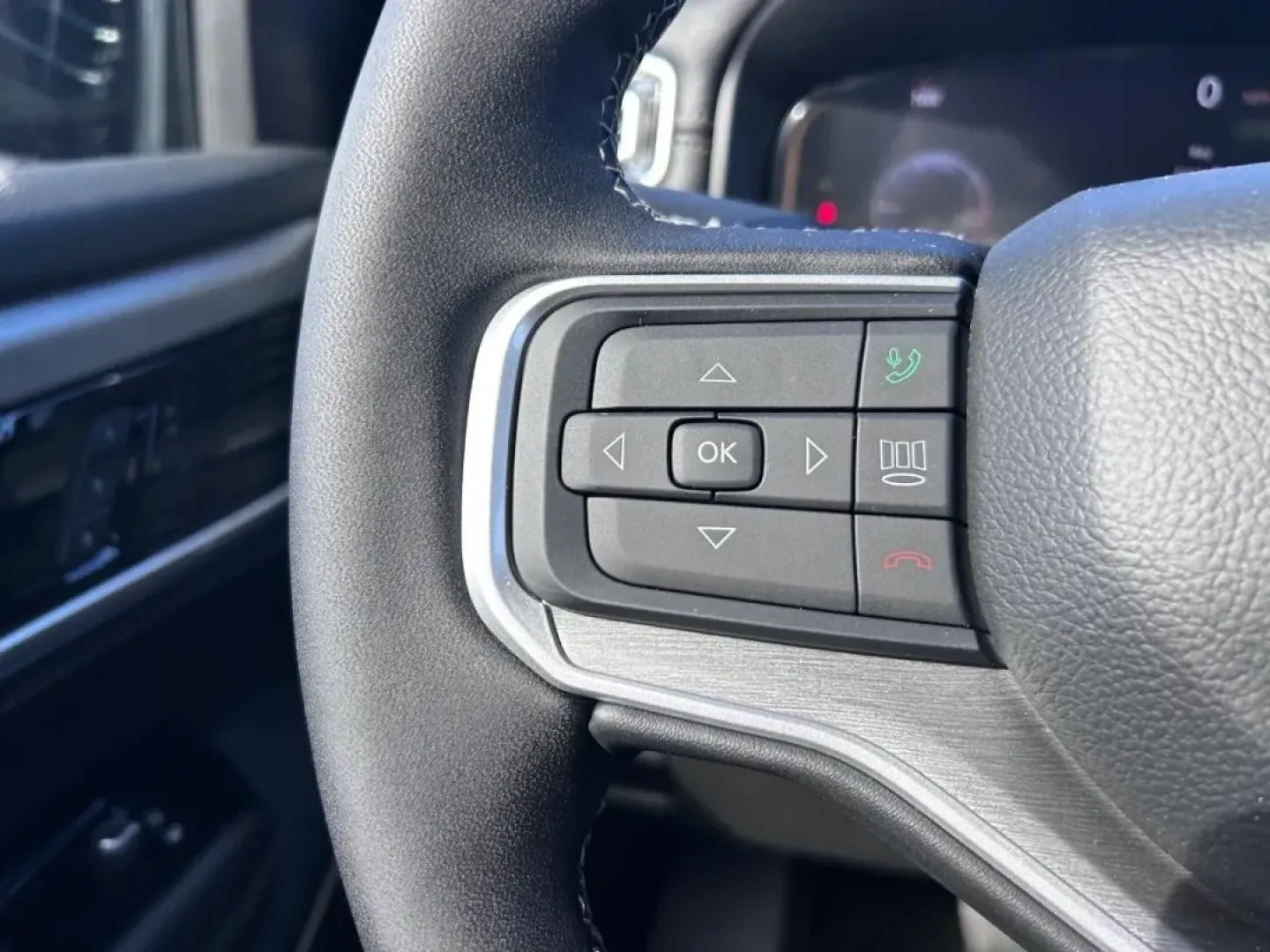 2025 /Global Black Leather Jeep Wagoneer Series II (1C4SJVBP2SS) with an 3.0L I6 Hurricane SO Twin Turbo ESS engine, Automatic transmission, located at 970 Woodlawn Dr., Farmington, MO, 63640, (573) 431-7800, 37.825642, -90.468674 - ### Discover Adventure with the 2025 Jeep Wagoneer at Pettus CDJR Farmington<br /> <br /> Are you ready to elevate your driving experience with a vehicle that perfectly balances utility and style? The 2025 Jeep Wagoneer is the ideal SUV for families, outdoor enthusiasts, and anyone yearning for a lu - Photo#16