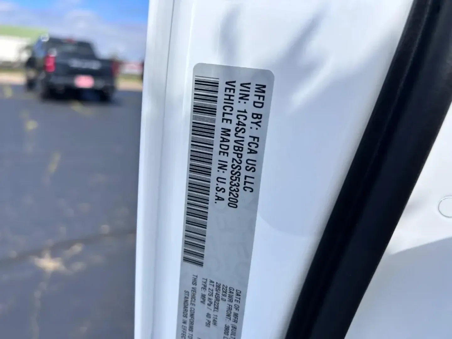2025 /Global Black Leather Jeep Wagoneer Series II (1C4SJVBP2SS) with an 3.0L I6 Hurricane SO Twin Turbo ESS engine, Automatic transmission, located at 970 Woodlawn Dr., Farmington, MO, 63640, (573) 431-7800, 37.825642, -90.468674 - ### Discover Adventure with the 2025 Jeep Wagoneer at Pettus CDJR Farmington<br /> <br /> Are you ready to elevate your driving experience with a vehicle that perfectly balances utility and style? The 2025 Jeep Wagoneer is the ideal SUV for families, outdoor enthusiasts, and anyone yearning for a lu - Photo#27