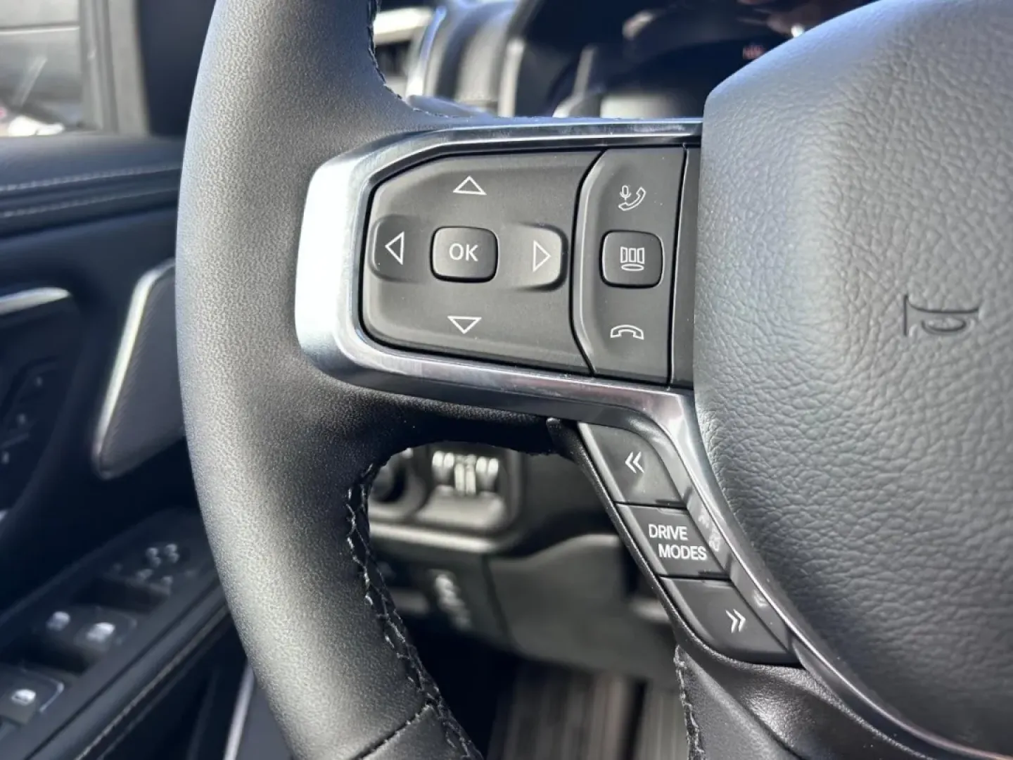 2026 /Black Leather Ram 1500 Laramie (1C6SRFJP5TN) with an 3.0L I6 Hurricane SO Twin Turbo ESS engine, Automatic transmission, located at 970 Woodlawn Dr., Farmington, MO, 63640, (573) 431-7800, 37.825642, -90.468674 - Elevate your lifestyle with the perfect blend of power, comfort, and versatility offered by the stunning 2026 Ram 1500 Laramie, now available at Pettus CDJR Farmington. Located at 970 Woodlawn Drive in the heart of Farmington, MO, our OEM dealership specializes in quality used vehicles, making us th - Photo#12