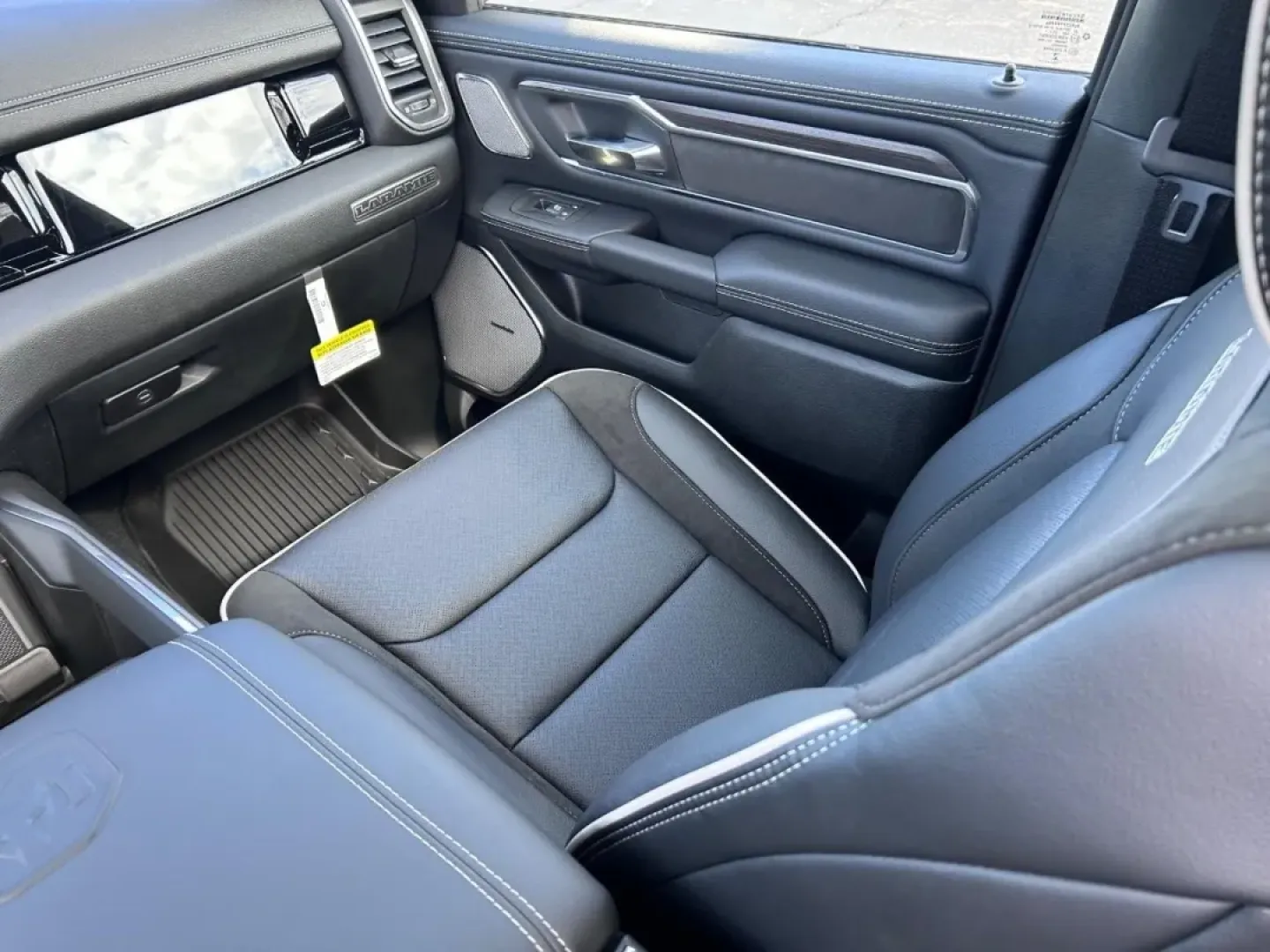 2026 /Black Leather Ram 1500 Laramie (1C6SRFJP5TN) with an 3.0L I6 Hurricane SO Twin Turbo ESS engine, Automatic transmission, located at 970 Woodlawn Dr., Farmington, MO, 63640, (573) 431-7800, 37.825642, -90.468674 - Elevate your lifestyle with the perfect blend of power, comfort, and versatility offered by the stunning 2026 Ram 1500 Laramie, now available at Pettus CDJR Farmington. Located at 970 Woodlawn Drive in the heart of Farmington, MO, our OEM dealership specializes in quality used vehicles, making us th - Photo#17