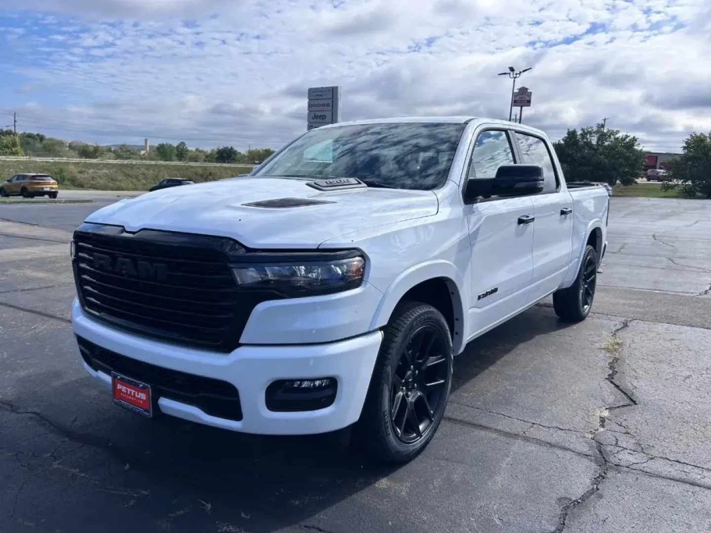 2026 /Black Leather Ram 1500 Laramie (1C6SRFJP5TN) with an 3.0L I6 Hurricane SO Twin Turbo ESS engine, Automatic transmission, located at 970 Woodlawn Dr., Farmington, MO, 63640, (573) 431-7800, 37.825642, -90.468674 - Elevate your lifestyle with the perfect blend of power, comfort, and versatility offered by the stunning 2026 Ram 1500 Laramie, now available at Pettus CDJR Farmington. Located at 970 Woodlawn Drive in the heart of Farmington, MO, our OEM dealership specializes in quality used vehicles, making us th - Photo#6
