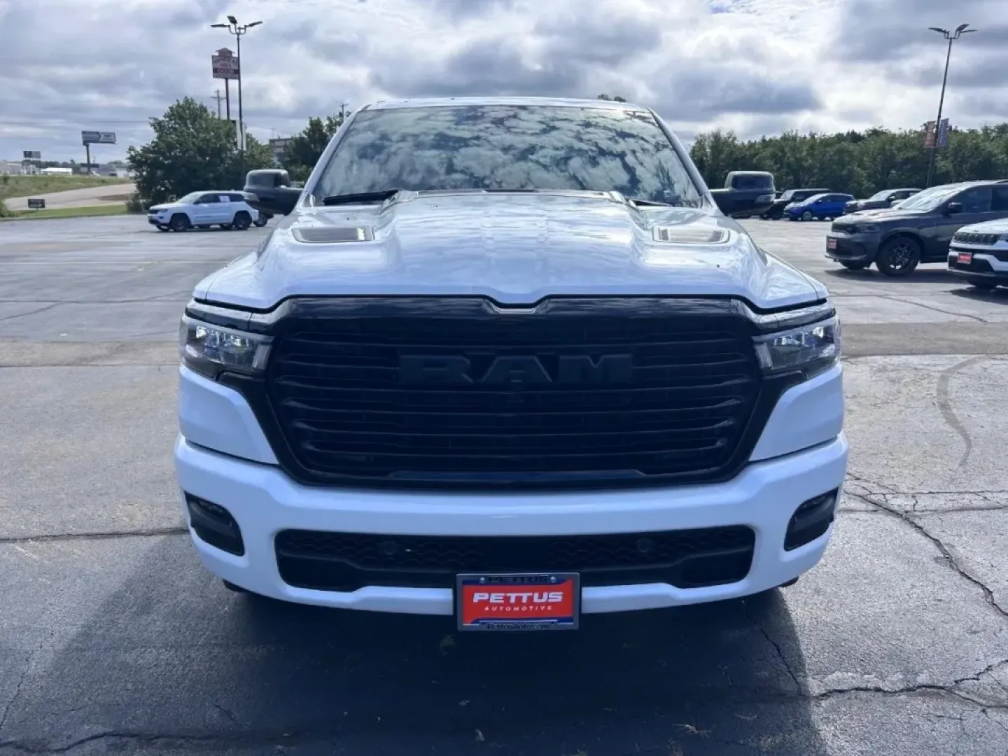 2026 /Black Leather Ram 1500 Laramie (1C6SRFJP5TN) with an 3.0L I6 Hurricane SO Twin Turbo ESS engine, Automatic transmission, located at 970 Woodlawn Dr., Farmington, MO, 63640, (573) 431-7800, 37.825642, -90.468674 - Elevate your lifestyle with the perfect blend of power, comfort, and versatility offered by the stunning 2026 Ram 1500 Laramie, now available at Pettus CDJR Farmington. Located at 970 Woodlawn Drive in the heart of Farmington, MO, our OEM dealership specializes in quality used vehicles, making us th - Photo#7