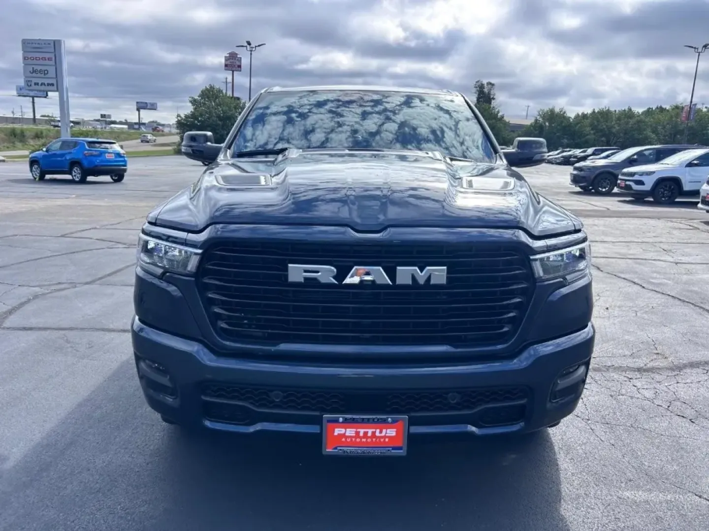 2026 /Black Leather Ram 1500 Laramie (1C6SRFJPXTN) with an 3.0L I6 Hurricane SO Twin Turbo ESS engine, Automatic transmission, located at 970 Woodlawn Dr., Farmington, MO, 63640, (573) 431-7800, 37.825642, -90.468674 - **Unleash Your Adventurous Spirit with the 2026 Ram 1500 Laramie!** <br /> <br /> Are you ready to elevate your lifestyle with a truck that seamlessly blends power, style, and practicality? Look no further than the stunning 2026 Ram 1500 Laramie available now at Pettus CDJR Farmington. This truck is - Photo#7