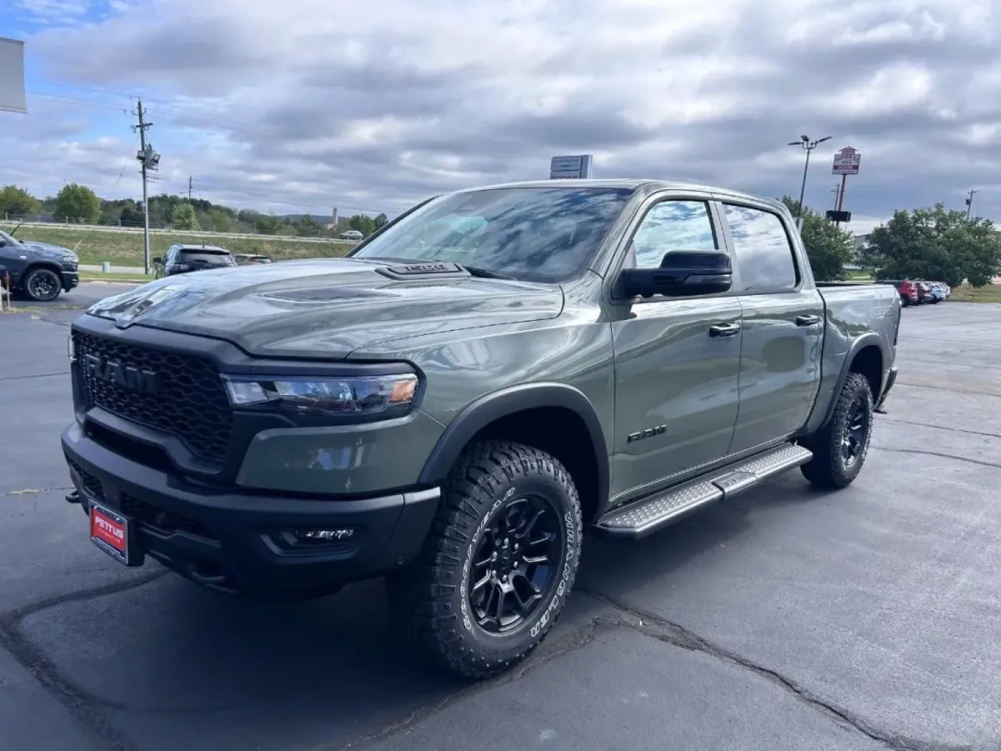2026 /Black Leather Ram 1500 Rebel (1C6SRFLP0TN) with an 3.0L I6 Hurricane SO Twin Turbo ESS engine, Automatic transmission, located at 970 Woodlawn Dr., Farmington, MO, 63640, (573) 431-7800, 37.825642, -90.468674 - **Elevate Your Adventures with the 2026 Ram 1500 Rebel at Pettus CDJR Farmington!**<br /> <br /> Are you ready to embrace a lifestyle filled with adventure, utility, and unmatched comfort? The 2026 Ram 1500 Rebel is the ultimate choice for anyone seeking a capable truck that excels in both everyday - Photo#6
