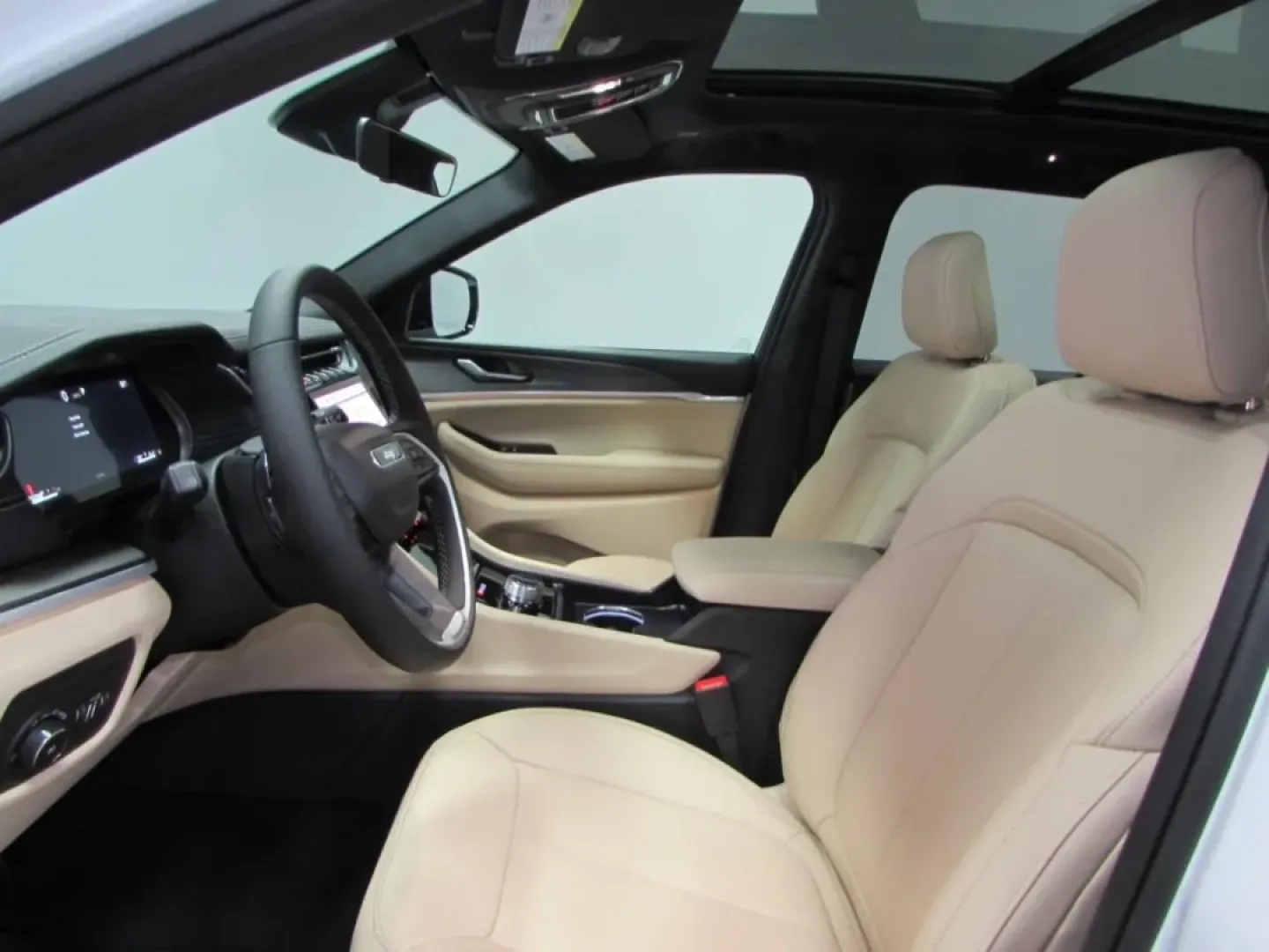 2025 /Wicker Beige/Black Jeep Grand Cherokee Limited (1C4RJHBG4SC) with an Other engine, located at 12830 Highway 21, De Soto, MO, 63020, (636) 337-7777, 38.153099, -90.573624 - **Elevate Your Adventures with the 2025 Jeep Grand Cherokee Limited Perfect for Every Journey!**<br /> <br /> Are you ready to embrace the open road with confidence? The 2025 Jeep Grand Cherokee Limited is not just a vehicle; it's your ticket to a lifestyle filled with exploration and memory-making - Photo#11