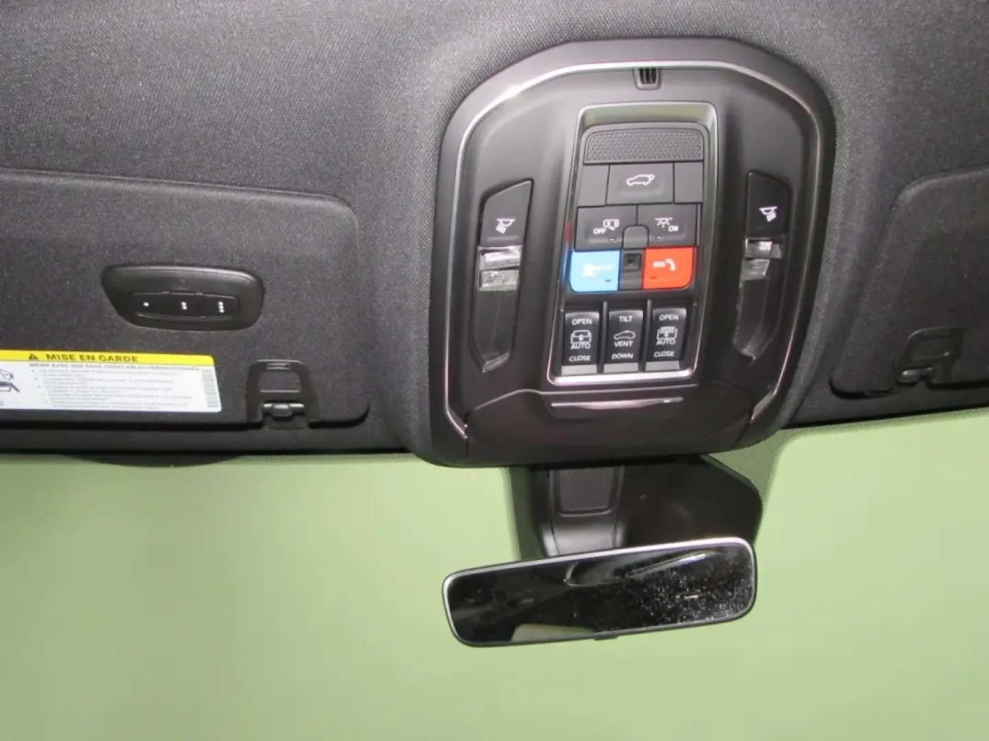 2025 /Wicker Beige/Black Jeep Grand Cherokee Limited (1C4RJHBG4SC) with an Other engine, located at 12830 Highway 21, De Soto, MO, 63020, (636) 337-7777, 38.153099, -90.573624 - **Elevate Your Adventures with the 2025 Jeep Grand Cherokee Limited Perfect for Every Journey!**<br /> <br /> Are you ready to embrace the open road with confidence? The 2025 Jeep Grand Cherokee Limited is not just a vehicle; it's your ticket to a lifestyle filled with exploration and memory-making - Photo#17