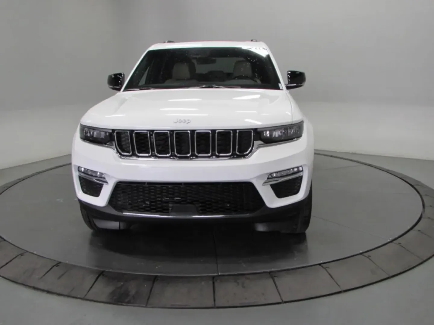 2025 /Wicker Beige/Black Jeep Grand Cherokee Limited (1C4RJHBG4SC) with an Other engine, located at 12830 Highway 21, De Soto, MO, 63020, (636) 337-7777, 38.153099, -90.573624 - **Elevate Your Adventures with the 2025 Jeep Grand Cherokee Limited Perfect for Every Journey!**<br /> <br /> Are you ready to embrace the open road with confidence? The 2025 Jeep Grand Cherokee Limited is not just a vehicle; it's your ticket to a lifestyle filled with exploration and memory-making - Photo#1