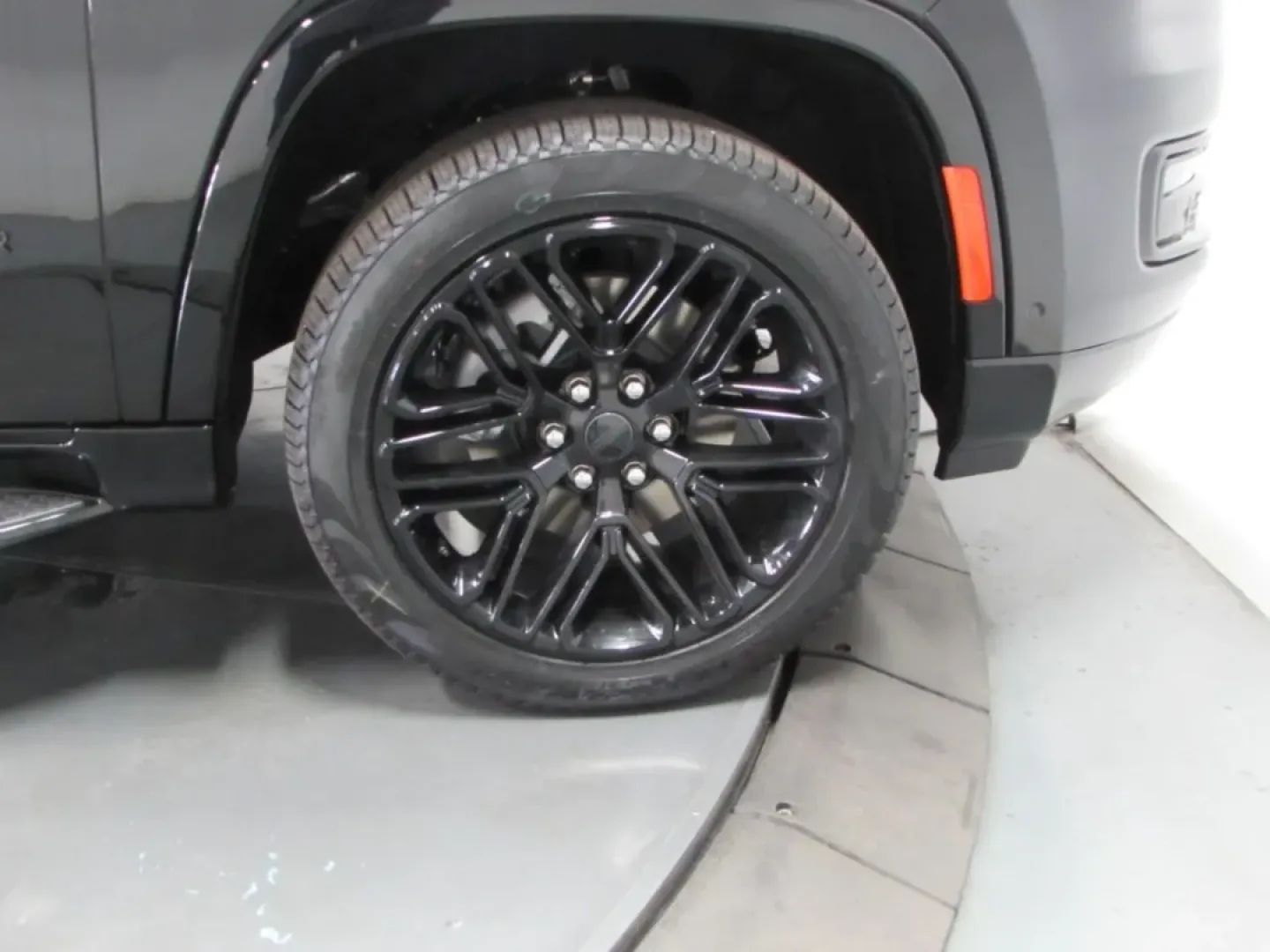 2025 /Black Jeep Wagoneer Series II (1C4SJVBP8SS) with an Other engine, Automatic transmission, located at 12830 Highway 21, De Soto, MO, 63020, (636) 337-7777, 38.153099, -90.573624 - **Unleash Your Adventurous Spirit with the 2025 Jeep Wagoneer!**<br /> <br /> Are you ready to elevate your lifestyle and take your family adventures to the next level? The 2025 Jeep Wagoneer is the perfect companion for those seeking a blend of luxury, capability, and cutting-edge technology. Wheth - Photo#9