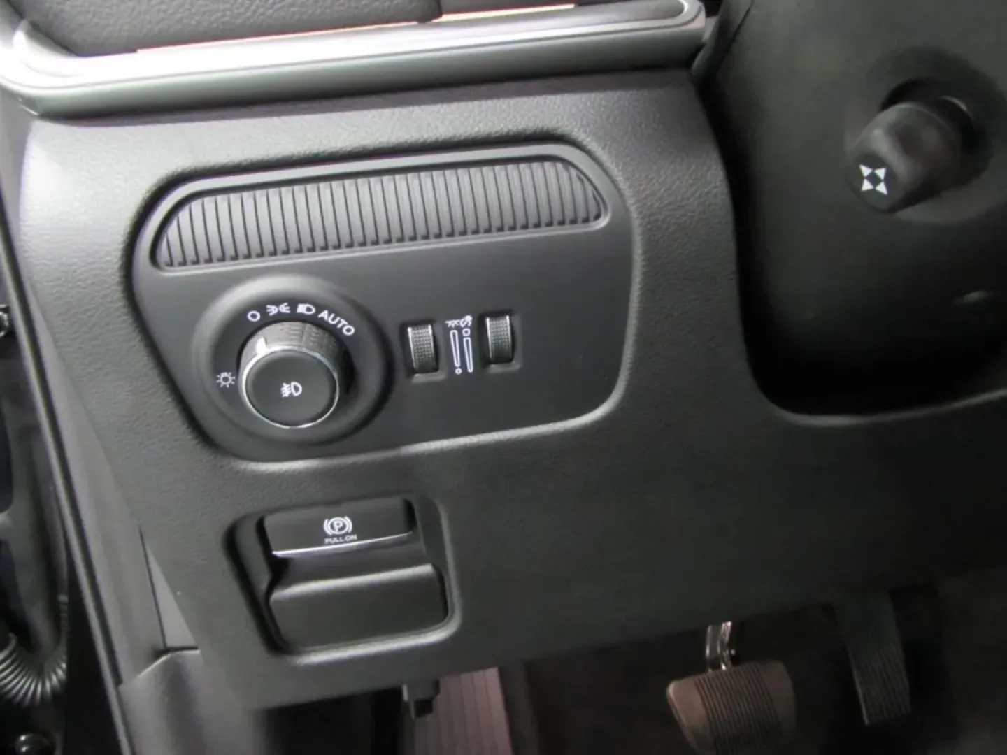 2025 /Black Jeep Wagoneer Series II (1C4SJVBP8SS) with an Other engine, Automatic transmission, located at 12830 Highway 21, De Soto, MO, 63020, (636) 337-7777, 38.153099, -90.573624 - **Unleash Your Adventurous Spirit with the 2025 Jeep Wagoneer!**<br /> <br /> Are you ready to elevate your lifestyle and take your family adventures to the next level? The 2025 Jeep Wagoneer is the perfect companion for those seeking a blend of luxury, capability, and cutting-edge technology. Wheth - Photo#11