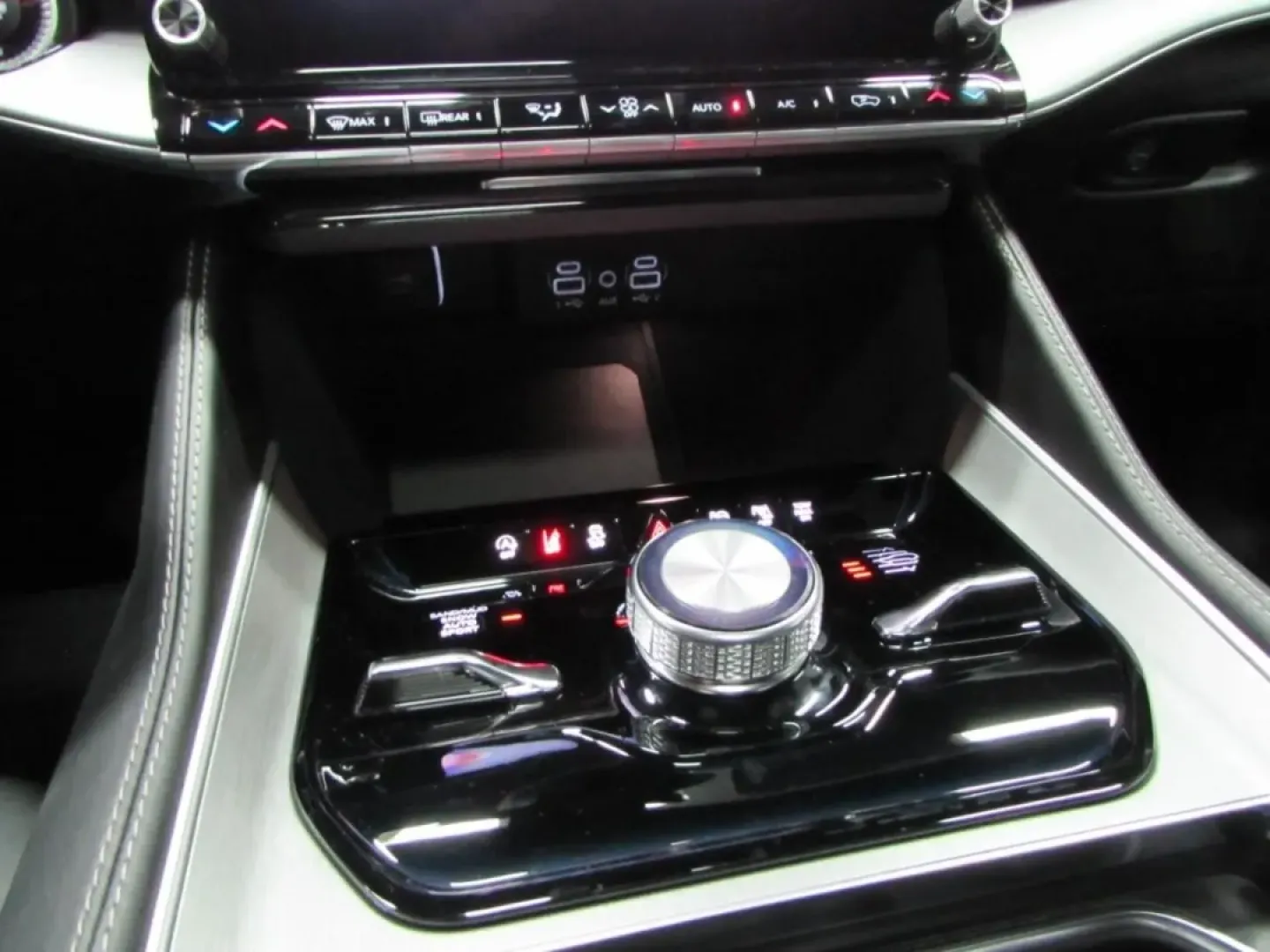 2025 /Black Jeep Wagoneer Series II (1C4SJVBP8SS) with an Other engine, Automatic transmission, located at 12830 Highway 21, De Soto, MO, 63020, (636) 337-7777, 38.153099, -90.573624 - **Unleash Your Adventurous Spirit with the 2025 Jeep Wagoneer!**<br /> <br /> Are you ready to elevate your lifestyle and take your family adventures to the next level? The 2025 Jeep Wagoneer is the perfect companion for those seeking a blend of luxury, capability, and cutting-edge technology. Wheth - Photo#17