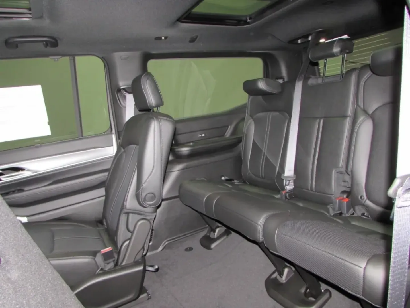 2025 /Black Jeep Wagoneer Series II (1C4SJVBP8SS) with an Other engine, Automatic transmission, located at 12830 Highway 21, De Soto, MO, 63020, (636) 337-7777, 38.153099, -90.573624 - **Unleash Your Adventurous Spirit with the 2025 Jeep Wagoneer!**<br /> <br /> Are you ready to elevate your lifestyle and take your family adventures to the next level? The 2025 Jeep Wagoneer is the perfect companion for those seeking a blend of luxury, capability, and cutting-edge technology. Wheth - Photo#24