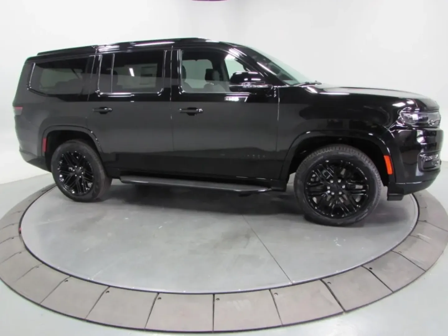 2025 /Black Jeep Wagoneer Series II (1C4SJVBP8SS) with an Other engine, Automatic transmission, located at 12830 Highway 21, De Soto, MO, 63020, (636) 337-7777, 38.153099, -90.573624 - **Unleash Your Adventurous Spirit with the 2025 Jeep Wagoneer!**<br /> <br /> Are you ready to elevate your lifestyle and take your family adventures to the next level? The 2025 Jeep Wagoneer is the perfect companion for those seeking a blend of luxury, capability, and cutting-edge technology. Wheth - Photo#3