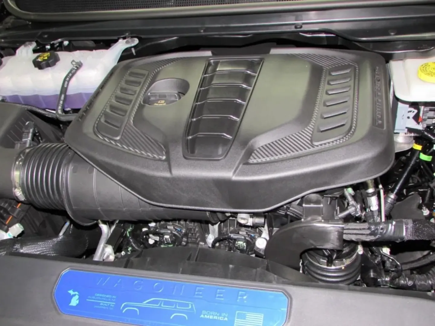 2025 /Black Jeep Wagoneer Series II (1C4SJVBP8SS) with an Other engine, Automatic transmission, located at 12830 Highway 21, De Soto, MO, 63020, (636) 337-7777, 38.153099, -90.573624 - **Unleash Your Adventurous Spirit with the 2025 Jeep Wagoneer!**<br /> <br /> Are you ready to elevate your lifestyle and take your family adventures to the next level? The 2025 Jeep Wagoneer is the perfect companion for those seeking a blend of luxury, capability, and cutting-edge technology. Wheth - Photo#8