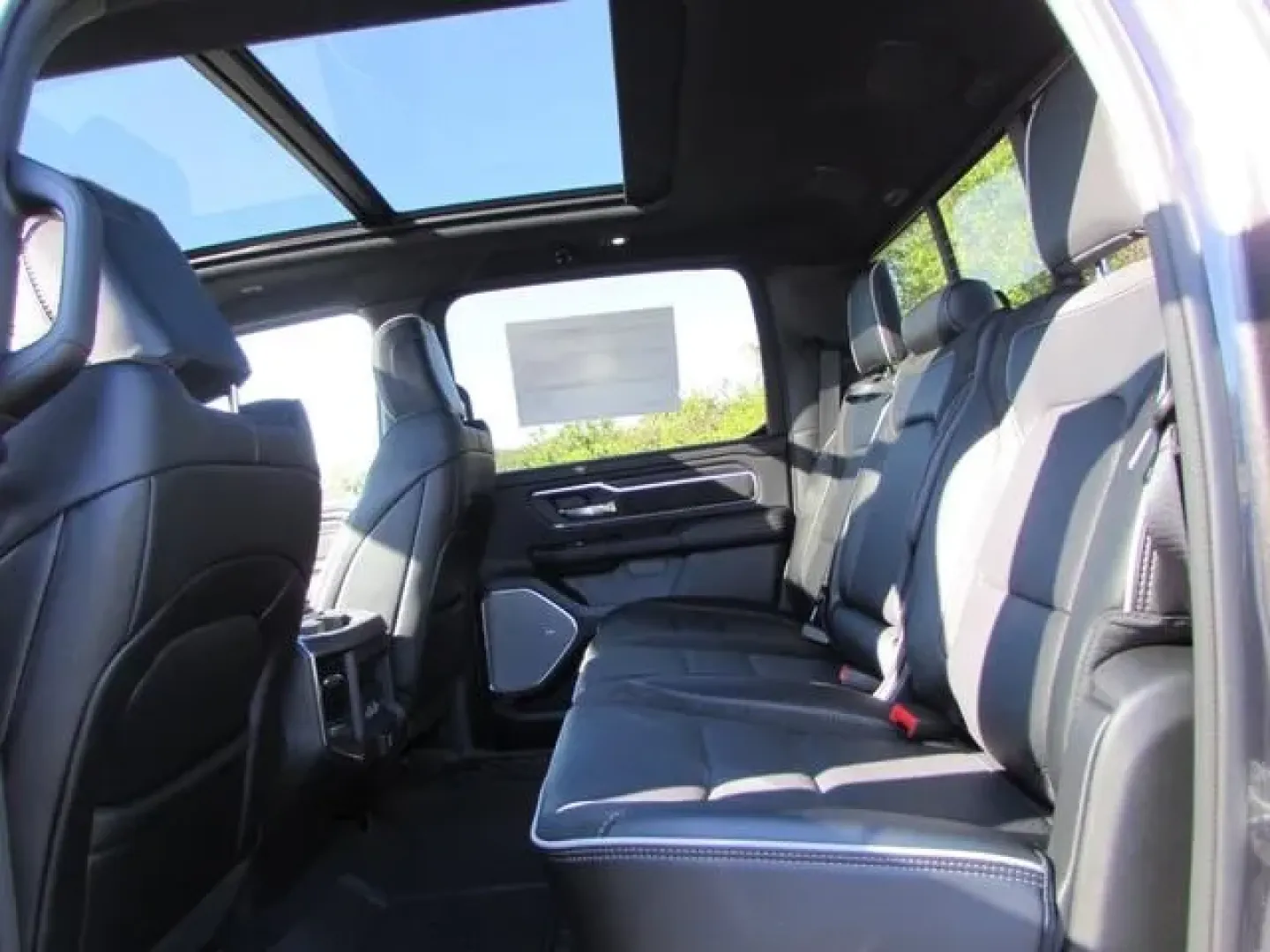 2026 /Black Ram 1500 Laramie (1C6SRFJP8TN) with an Other engine, Automatic transmission, located at 12830 Highway 21, De Soto, MO, 63020, (636) 337-7777, 38.153099, -90.573624 - **Unleash Adventure with the 2026 Ram 1500 Laramie A Truck for All Your Needs!**<br /> <br /> Are you ready to elevate your lifestyle with a truck that's not just a vehicle, but a companion for every journey? Whether you're hauling gear for a weekend camping trip, making daily commutes, or tackling - Photo#67