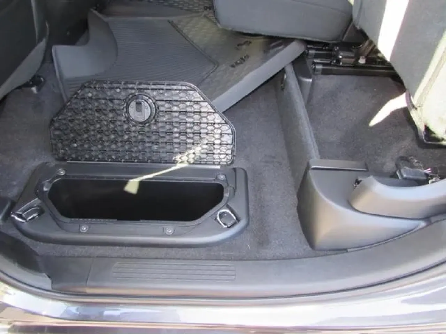 2026 /Black Ram 1500 Laramie (1C6SRFJP8TN) with an Other engine, Automatic transmission, located at 12830 Highway 21, De Soto, MO, 63020, (636) 337-7777, 38.153099, -90.573624 - **Unleash Adventure with the 2026 Ram 1500 Laramie A Truck for All Your Needs!**<br /> <br /> Are you ready to elevate your lifestyle with a truck that's not just a vehicle, but a companion for every journey? Whether you're hauling gear for a weekend camping trip, making daily commutes, or tackling - Photo#71