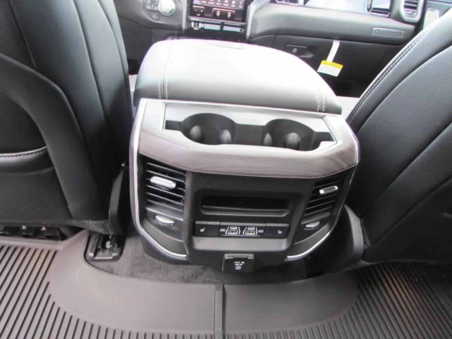 2026 /Black Ram 1500 Laramie (1C6SRFJP8TN) with an Other engine, Automatic transmission, located at 12830 Highway 21, De Soto, MO, 63020, (636) 337-7777, 38.153099, -90.573624 - **Unleash Adventure with the 2026 Ram 1500 Laramie A Truck for All Your Needs!**<br /> <br /> Are you ready to elevate your lifestyle with a truck that's not just a vehicle, but a companion for every journey? Whether you're hauling gear for a weekend camping trip, making daily commutes, or tackling - Photo#30