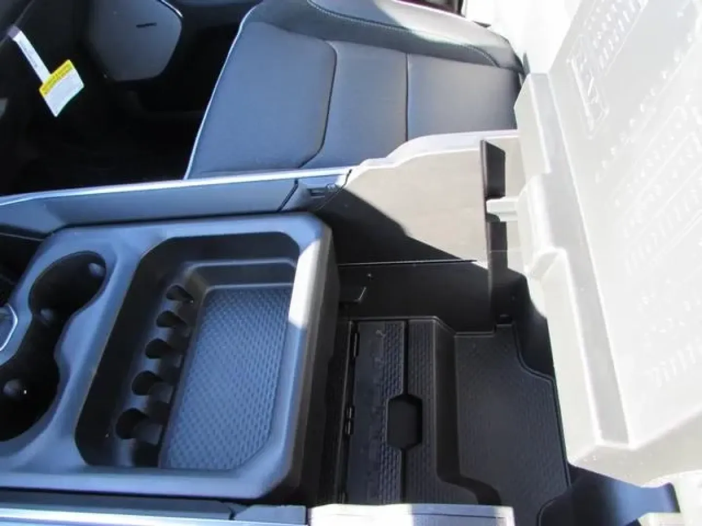 2026 /Black Ram 1500 Laramie (1C6SRFJP8TN) with an Other engine, Automatic transmission, located at 12830 Highway 21, De Soto, MO, 63020, (636) 337-7777, 38.153099, -90.573624 - **Unleash Adventure with the 2026 Ram 1500 Laramie A Truck for All Your Needs!**<br /> <br /> Are you ready to elevate your lifestyle with a truck that's not just a vehicle, but a companion for every journey? Whether you're hauling gear for a weekend camping trip, making daily commutes, or tackling - Photo#62