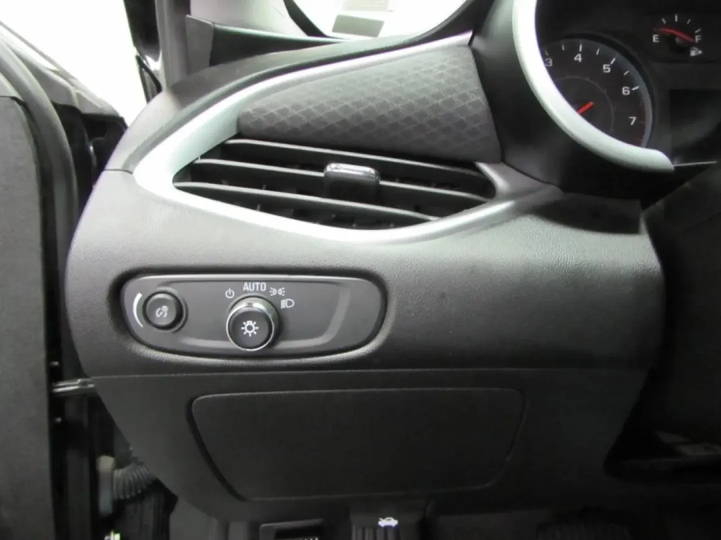 2024 /Black Chevrolet Malibu LT 1LT (1G1ZD5ST9RF) with an Other engine, Automatic transmission, located at 12836 Highway 21, De Soto, MO, 63020, (636) 337-7777, 38.151867, -90.575615 - Experience the perfect blend of style, efficiency, and affordability with this stunning 2024 Chevrolet Malibu LT available at Pettus Ford De Soto. Located conveniently at 12836 Missouri Hwy 21, De Soto, MO 63020, we are your trusted OEM dealership specializing in quality used vehicles. Whether you'r - Photo#11