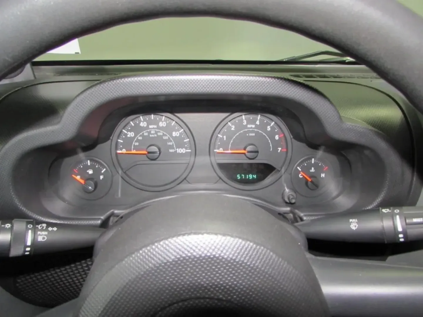 2008 /Dark/Medium Slate Gray Jeep Wrangler X (1J4FA24138L) with an Other engine, located at 12836 Highway 21, De Soto, MO, 63020, (636) 337-7777, 38.151867, -90.575615 - Are you ready for your next adventure? Whether you're planning a weekend getaway, tackling the daily commute, or navigating the bustling streets of De Soto, MO, the 2008 Jeep Wrangler X is the perfect companion for all your journeys. Known for its rugged reliability and off-road prowess, this SUV co - Photo#14