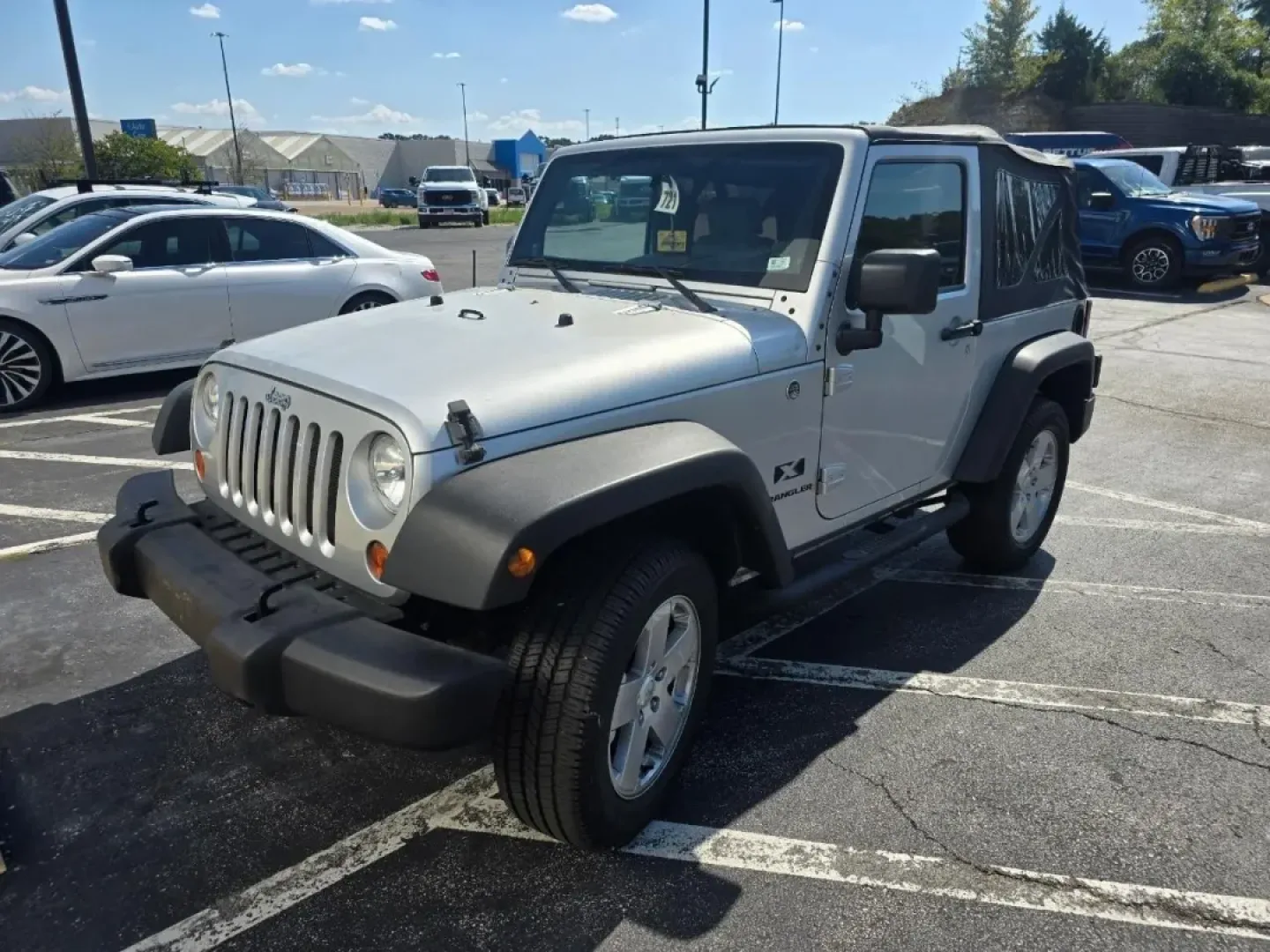 2008 /Dark/Medium Slate Gray Jeep Wrangler X (1J4FA24138L) with an Other engine, located at 12836 Highway 21, De Soto, MO, 63020, (636) 337-7777, 38.151867, -90.575615 - Are you ready for your next adventure? Whether you're planning a weekend getaway, tackling the daily commute, or navigating the bustling streets of De Soto, MO, the 2008 Jeep Wrangler X is the perfect companion for all your journeys. Known for its rugged reliability and off-road prowess, this SUV co - Photo#20