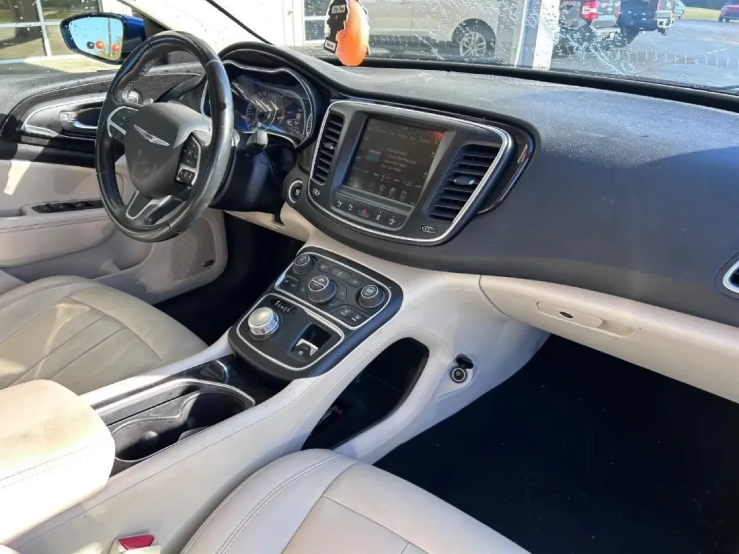 2015 /Linen/Black Leather Chrysler 200 C (1C3CCCCG4FN) with an 3.6L V6 engine, located at 141 Commercial Dr, Fredericktown, MO, 63645, (573) 783-6432, 37.570087, -90.320648 - Discover the perfect blend of style, performance, and practicality with this 2015 Chrysler 200, now available at Pettus Ford Fredericktown, your trusted OEM dealership located at 141 Commercial Drive, Fredericktown, MO 63645. Whether you're commuting to work, running errands around town, or planning - Photo#9