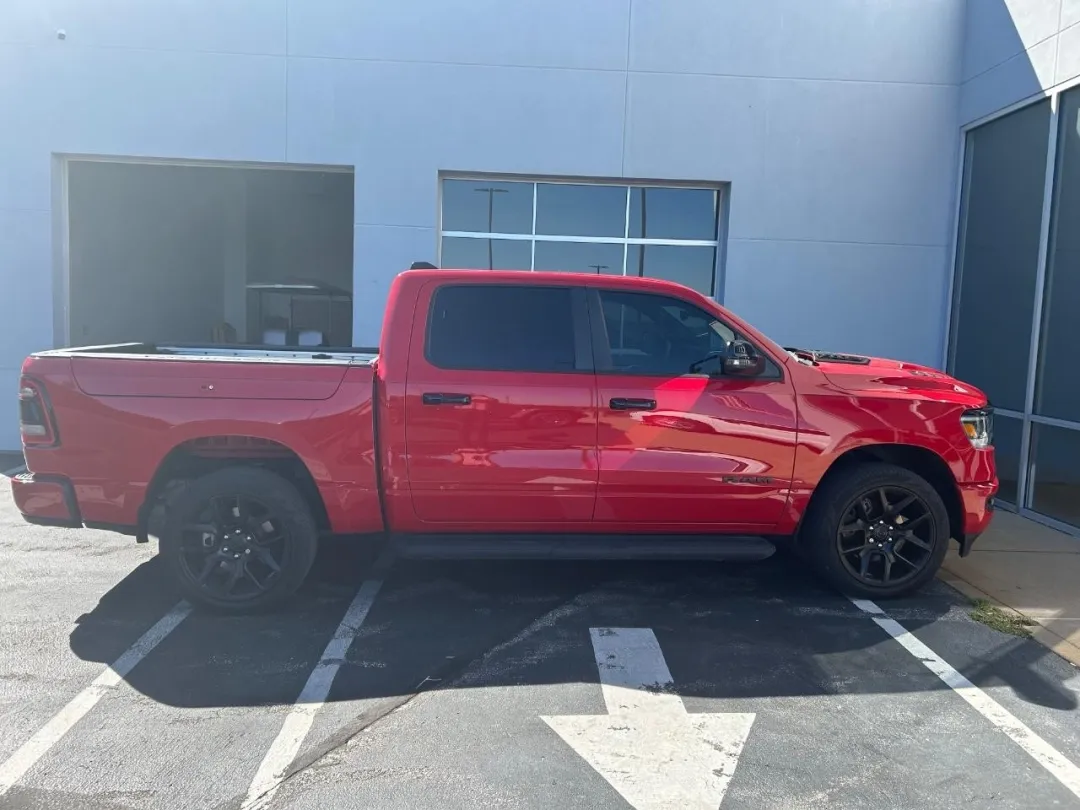 2023 Ram 1500 4WD Laramie Crew Cab