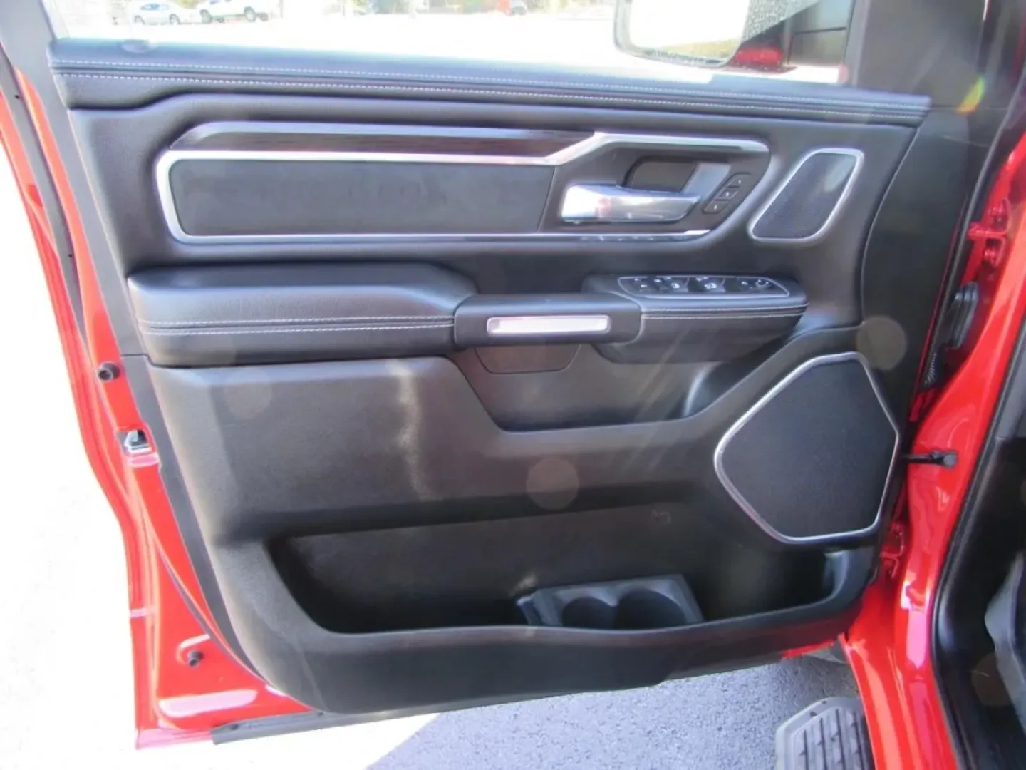 2023 /Black Ram 1500 Laramie (1C6SRFJMXPN) with an Other engine, located at 12830 Highway 21, De Soto, MO, 63020, (636) 337-7777, 38.153099, -90.573624 - Are you ready to elevate your weekend adventures or tackle your daily commute in style? Look no further than this stunning 2023 Ram 1500 4WD Laramie Crew Cab, now available at Pettus CDJR DeSoto. With its powerful performance and luxurious features, this truck is perfect for anyone seeking a blend o - Photo#14