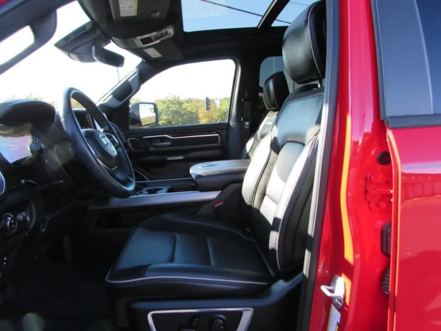 2023 /Black Ram 1500 Laramie (1C6SRFJMXPN) with an Other engine, located at 12830 Highway 21, De Soto, MO, 63020, (636) 337-7777, 38.153099, -90.573624 - Are you ready to elevate your weekend adventures or tackle your daily commute in style? Look no further than this stunning 2023 Ram 1500 4WD Laramie Crew Cab, now available at Pettus CDJR DeSoto. With its powerful performance and luxurious features, this truck is perfect for anyone seeking a blend o - Photo#15