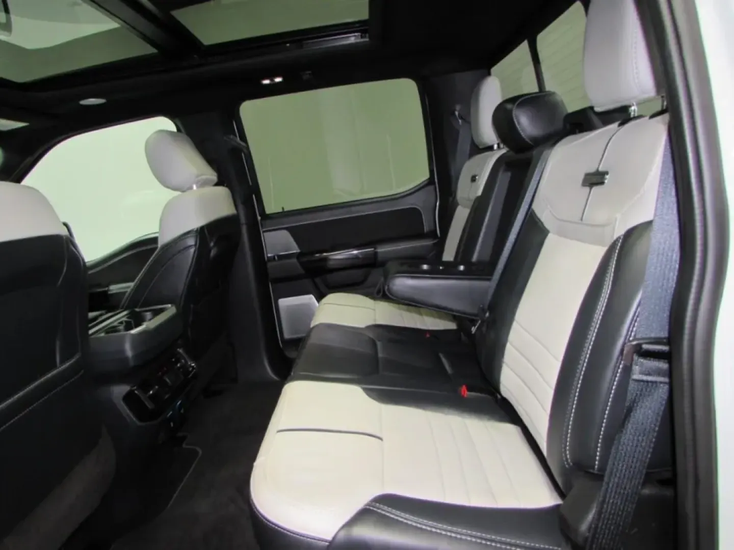 2023 /Black Ford F-150 Lightning Platinum (1FT6W1EVXPW) with an Other engine, located at 12836 Highway 21, De Soto, MO, 63020, (636) 337-7777, 38.151867, -90.575615 - **Unleash the Future of Driving with the 2023 Ford F-150 Lightning at Pettus Ford De Soto!**<br /> <br /> Are you ready to redefine your daily commute or elevate your weekend adventures? Look no further than the groundbreaking **2023 Ford F-150 Lightning**, an electric truck that perfectly marries c - Photo#38