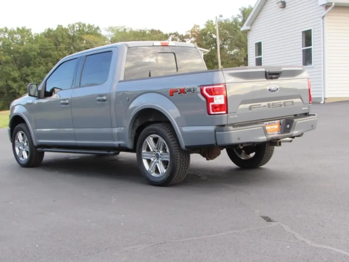 2019 /Black Ford F-150 XLT (1FTEW1E44KK) with an Other engine, located at 12836 Highway 21, De Soto, MO, 63020, (636) 337-7777, 38.151867, -90.575615 - **Discover the Ultimate Truck for Your Next Adventure: 2019 Ford F-150 at Pettus Ford De Soto**<br /> <br /> Are you ready to elevate your lifestyle with a reliable and powerful truck that can handle everything from weekend adventures to daily commutes? Look no further than this stunning 2019 Ford F - Photo#4