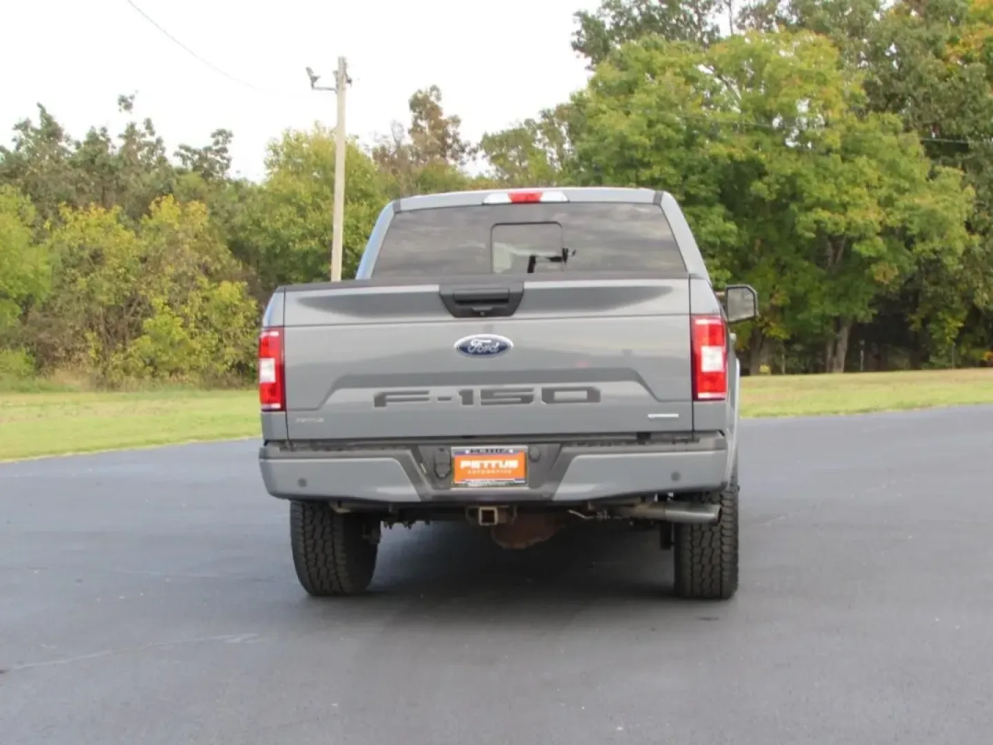 2019 /Black Ford F-150 XLT (1FTEW1E44KK) with an Other engine, located at 12836 Highway 21, De Soto, MO, 63020, (636) 337-7777, 38.151867, -90.575615 - **Discover the Ultimate Truck for Your Next Adventure: 2019 Ford F-150 at Pettus Ford De Soto**<br /> <br /> Are you ready to elevate your lifestyle with a reliable and powerful truck that can handle everything from weekend adventures to daily commutes? Look no further than this stunning 2019 Ford F - Photo#5