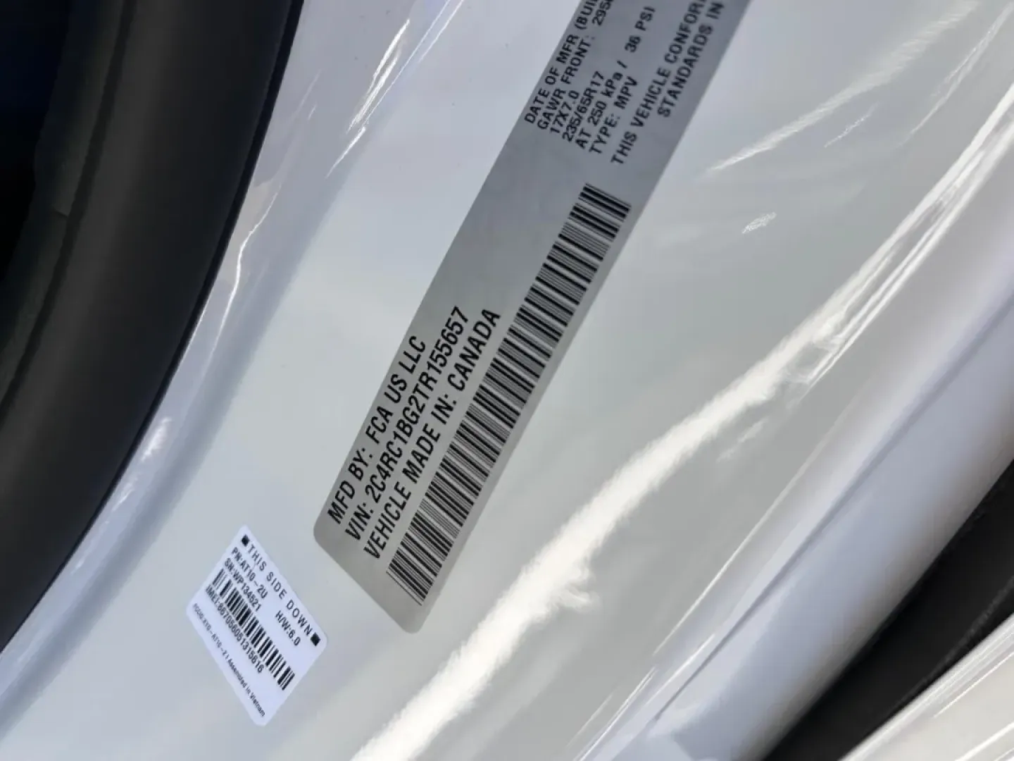 2026 /Black Leather Chrysler Pacifica Select (2C4RC1BG2TR) with an 3.6L V6 24V VVT UPG I engine, Automatic transmission, located at 970 Woodlawn Dr., Farmington, MO, 63640, (573) 431-7800, 37.825642, -90.468674 - Discover the perfect family vehicle with the 2026 Chrysler Pacifica Select, available now at Pettus CDJR Farmington! Imagine embarking on weekend adventures or school runs in a spacious, reliable minivan designed for comfort and convenience. The Pacifica is not just any vehicle; it's a lifestyle upg - Photo#25