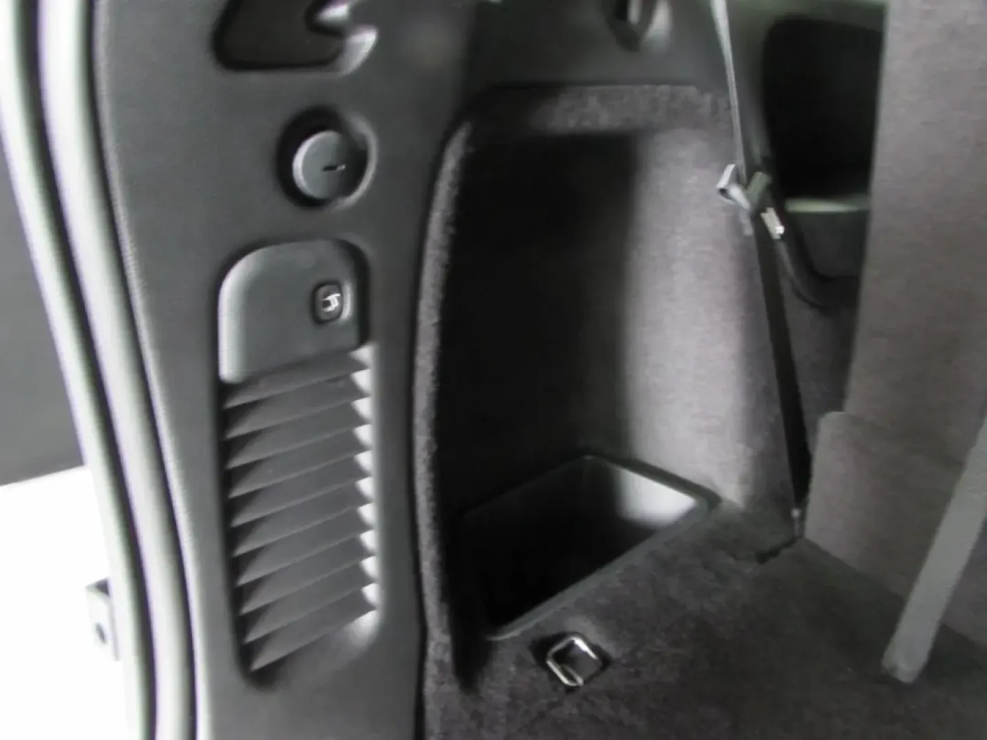 2026 /Black Dodge Durango GT Plus (1C4RDJDG1TC) with an Other engine, Automatic transmission, located at 12830 Highway 21, De Soto, MO, 63020, (636) 337-7777, 38.153099, -90.573624 - **Unleash Adventure with the 2026 Dodge Durango at Pettus CDJR DeSoto!**<br /> <br /> Are you ready to elevate your family outings or weekend adventures? The 2026 Dodge Durango is here to redefine your driving experience, whether you're navigating city streets or exploring off-the-beaten-path destin - Photo#28