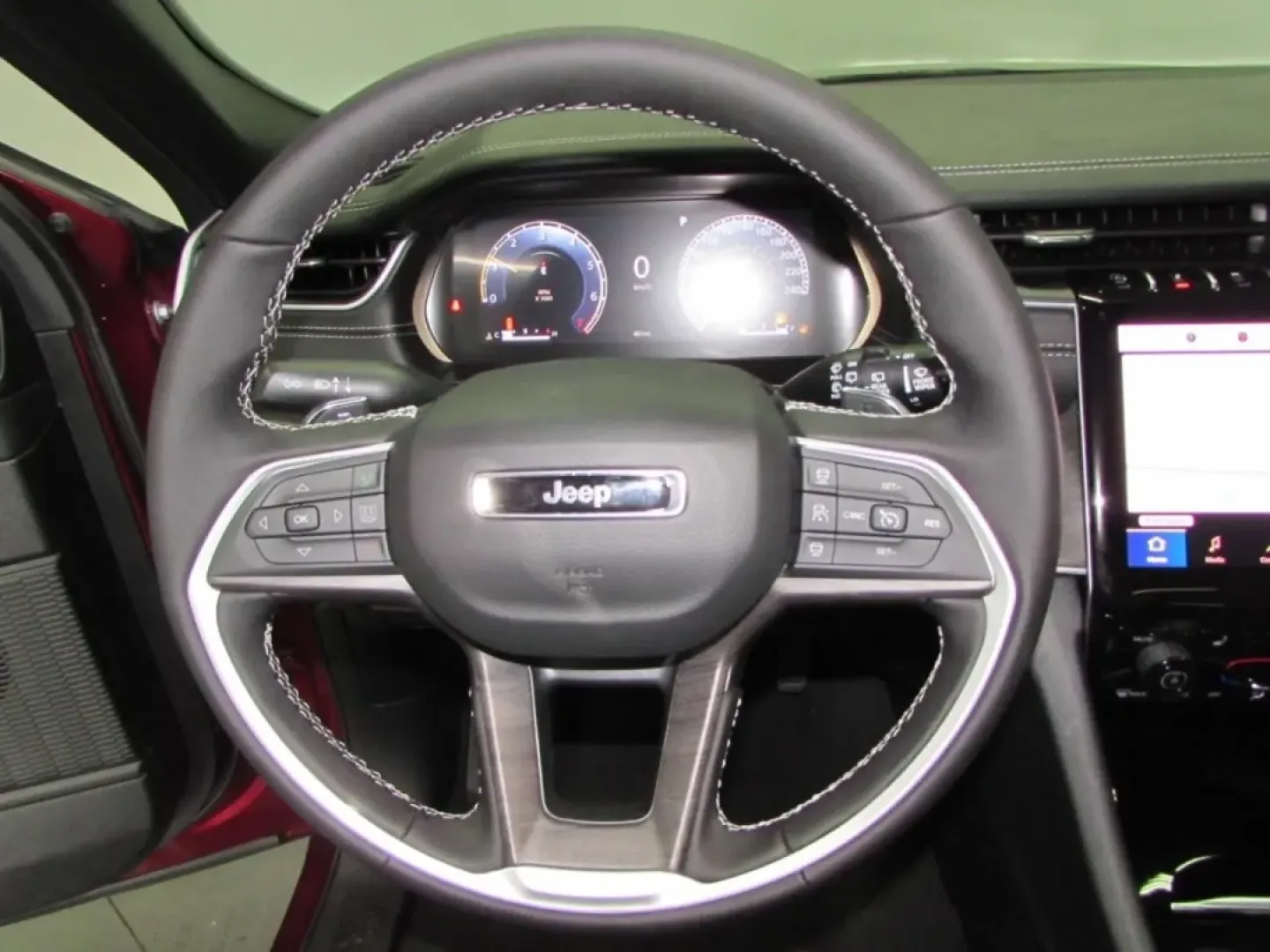 2025 /Global Black Jeep Grand Cherokee Limited (1C4RJKBG5S8) with an Other engine, located at 12830 Highway 21, De Soto, MO, 63020, (636) 337-7777, 38.153099, -90.573624 - **Discover Adventure and Luxury with the 2025 Jeep Grand Cherokee Limited** <br /> <br /> Are you ready to elevate your lifestyle and embark on unforgettable journeys? If you're seeking a vehicle that balances rugged off-road capability with refined comfort for everyday driving, look no further than - Photo#13