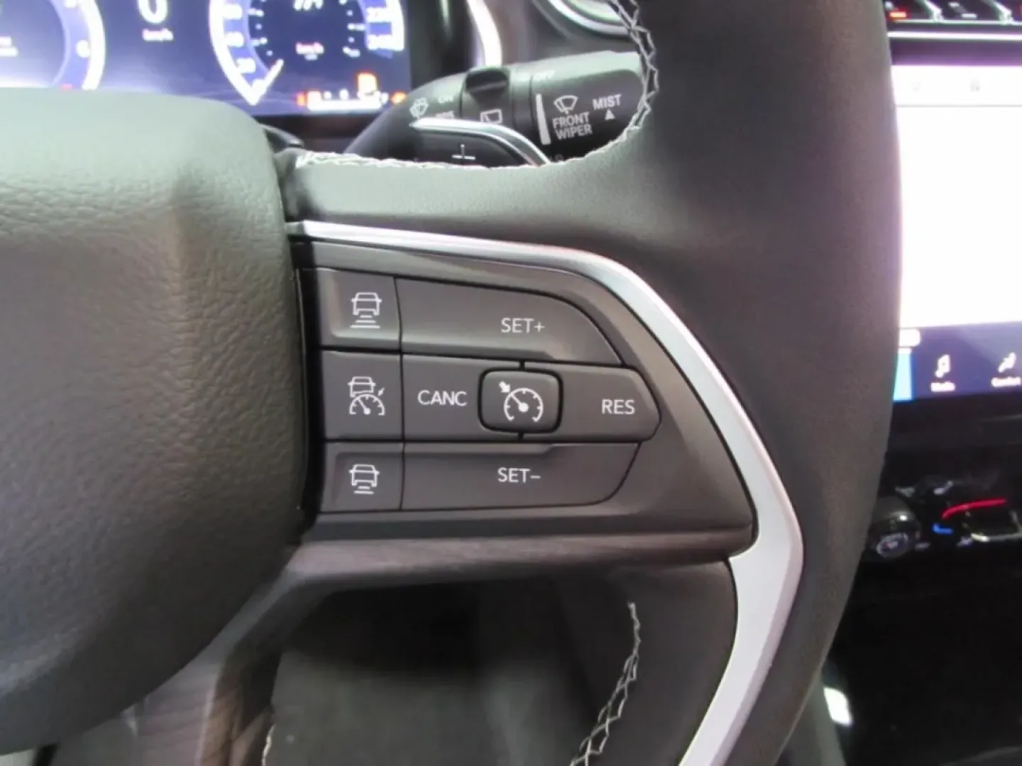 2025 /Global Black Jeep Grand Cherokee Limited (1C4RJKBG5S8) with an Other engine, located at 12830 Highway 21, De Soto, MO, 63020, (636) 337-7777, 38.153099, -90.573624 - **Discover Adventure and Luxury with the 2025 Jeep Grand Cherokee Limited** <br /> <br /> Are you ready to elevate your lifestyle and embark on unforgettable journeys? If you're seeking a vehicle that balances rugged off-road capability with refined comfort for everyday driving, look no further than - Photo#15