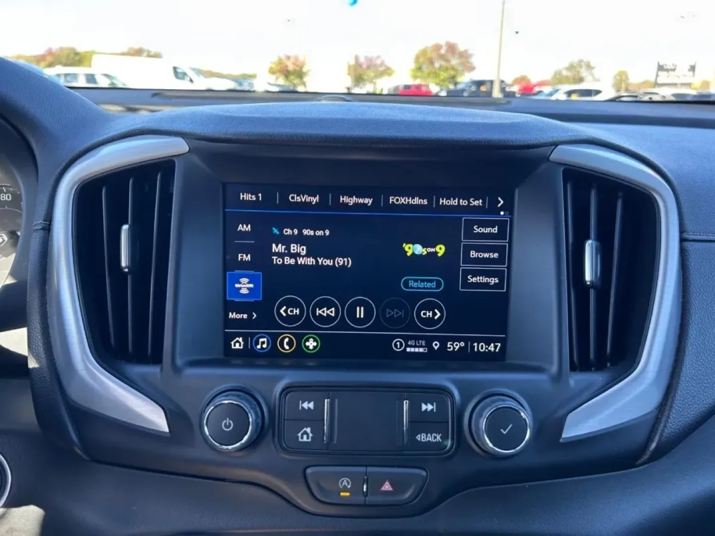 2024 /Jet Black Leather GMC Terrain SLT (3GKALPEG8RL) with an 1.5L Turbo DOHC 4-cylinder / SIDI / VVT engine, Automatic transmission, located at 970 Woodlawn Dr., Farmington, MO, 63640, (573) 431-7800, 37.825642, -90.468674 - **Experience Life's Adventures with the 2024 GMC Terrain SLT at Pettus CDJR Farmington!**<br /> <br /> Are you ready to elevate your daily drive or embark on thrilling weekend getaways? The 2024 GMC Terrain SLT is the perfect SUV for those who crave versatility and comfort in their journeys. This ve - Photo#12