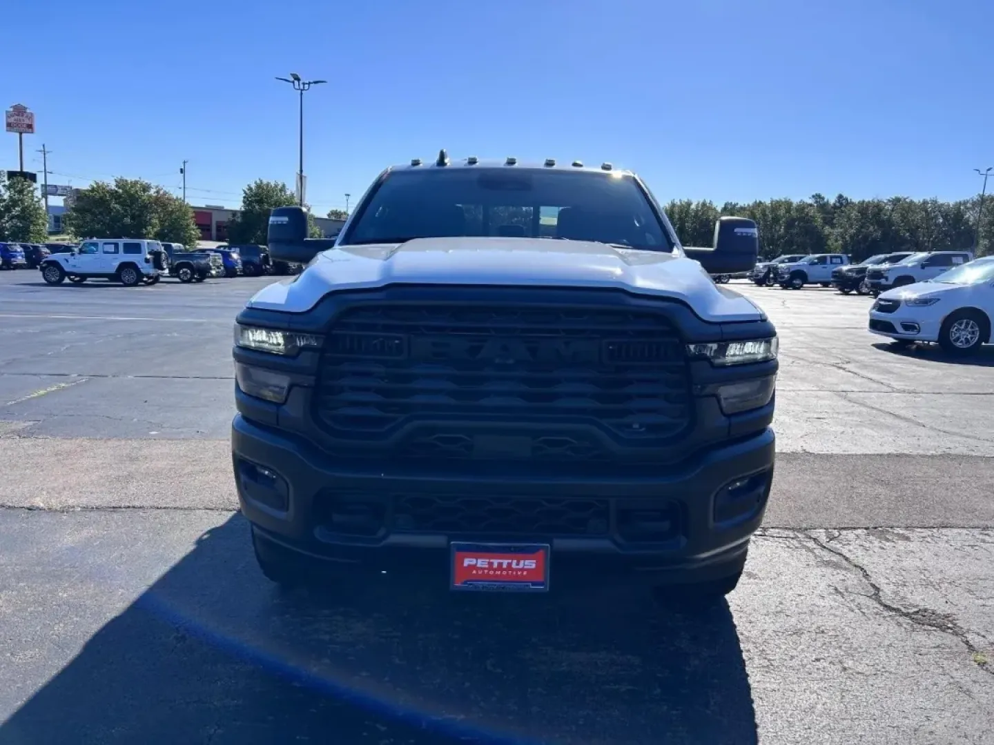 2026 /Diesel Gray/Black Cloth Ram 2500 Tradesman (3C63R5CL8TG) with an Straight 6 Turbocharged Diesel engine, located at 970 Woodlawn Dr., Farmington, MO, 63640, (573) 431-7800, 37.825642, -90.468674 - **Unleash Your Adventures with the 2026 Ram 2500 Tradesman at Pettus CDJR Farmington!**<br /> <br /> Are you ready to elevate your lifestyle with a powerful and reliable truck that's perfect for both work and play? Look no further than this stunning 2026 Ram 2500 Tradesman, now available at Pettus C - Photo#7