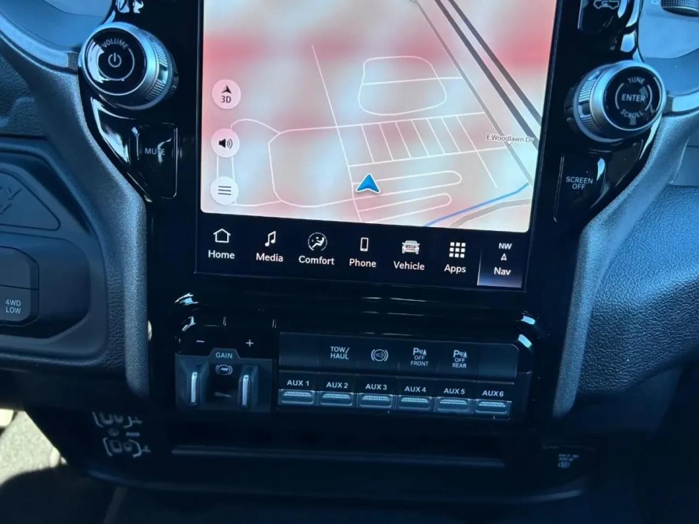 2026 /Diesel Gray/Black Cloth Ram 3500 Tradesman (3C63RRGL0TG) with an Straight 6 Turbocharged Diesel engine, located at 970 Woodlawn Dr., Farmington, MO, 63640, (573) 431-7800, 37.825642, -90.468674 - Imagine conquering your weekend adventures or tackling tough jobs with confidence in a rugged truck that embodies strength and reliability. Introducing the 2026 Ram 3500 Tradesman, ready to elevate your lifestyle with its impressive performance and exceptional capabilities. Whether you need a heavy- - Photo#14