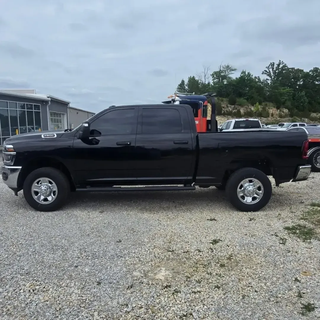 2026 /Black Ram 2500 Tradesman (3C6UR5CJ9TG) with an 6.4L V8 engine, 6A transmission, located at 12836 Highway 21, De Soto, MO, 63020, (636) 337-7777, 38.151867, -90.575615 - **Unleash Your Adventurous Spirit with the 2026 Ram 2500 Tradesman at Pettus CDJR Farmington!**<br /> <br /> Are you ready to tackle your next big adventure? Whether it's hauling equipment for your weekend projects, navigating through rugged terrain, or making family memories on the road, the 2026 R - Photo#0