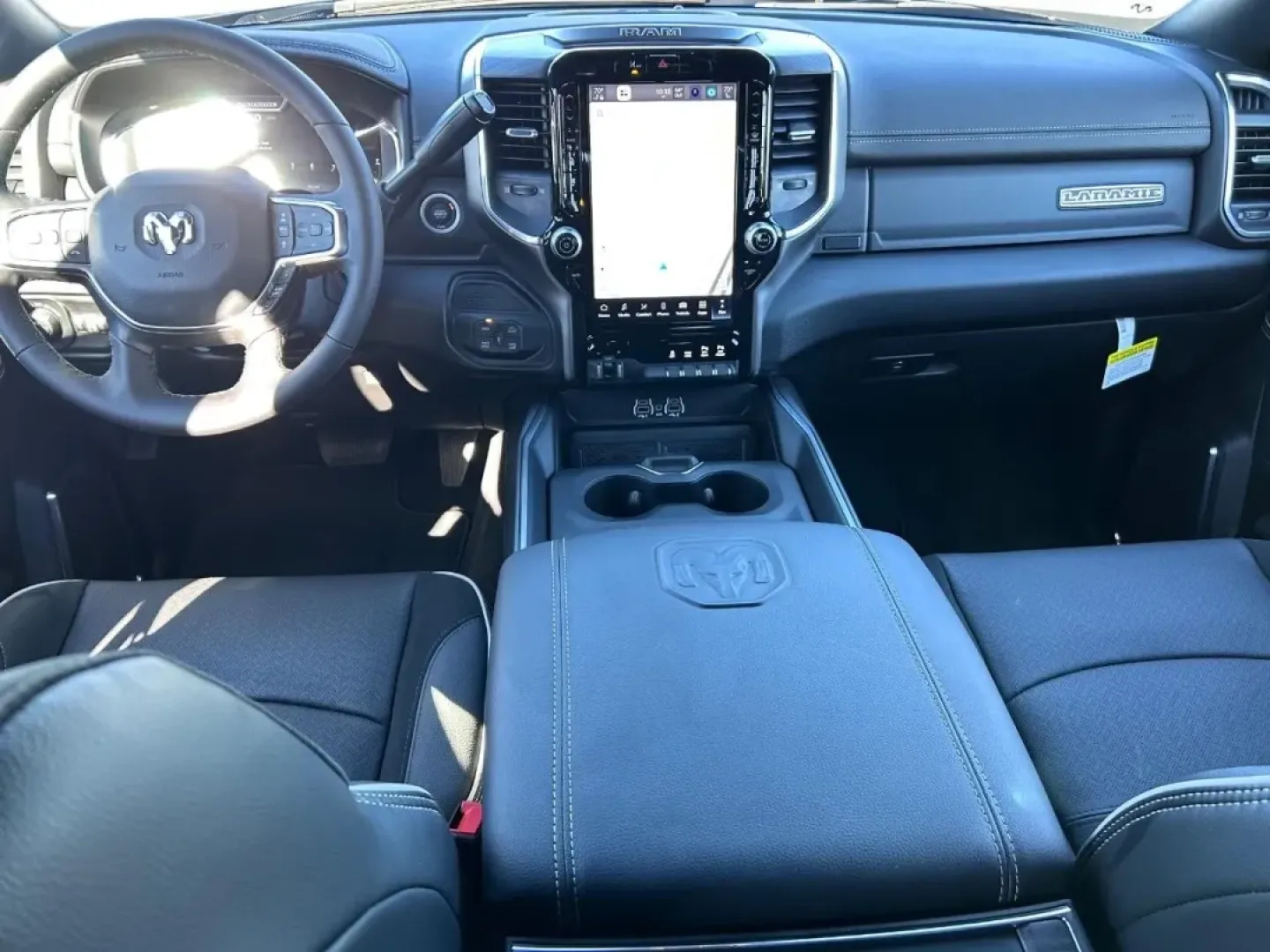 2025 /Black Leather Ram 2500 Laramie (3C6UR5FJ0SG) with an 6.4L V8 HEMI HD engine, located at 970 Woodlawn Dr., Farmington, MO, 63640, (573) 431-7800, 37.825642, -90.468674 - Are you ready to elevate your adventure game? Whether you're hauling equipment for work, towing a trailer for a weekend getaway, or simply navigating the city streets with confidence, the 2025 Ram 2500 Laramie is the perfect companion for your lifestyle. This robust truck combines luxury, capability - Photo#9